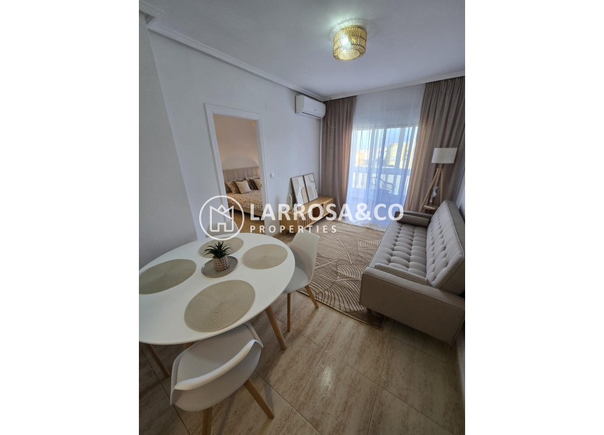 Resale - Apartment - Torrevieja - Torreblanca