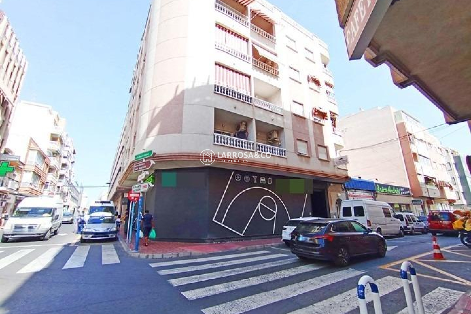 Resale - Apartment - Torrevieja - torrevieja