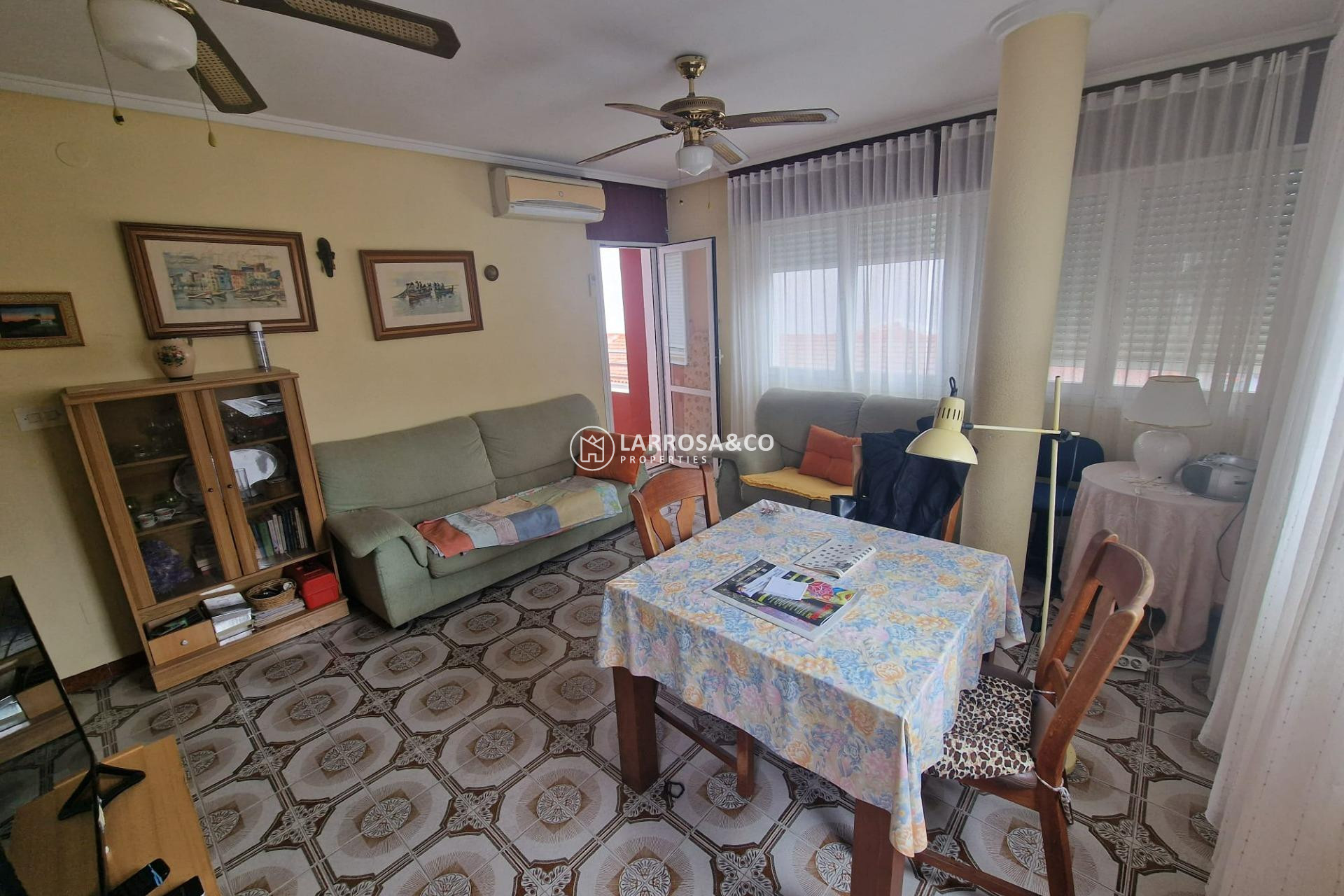 Resale - Apartment - Torrevieja - torrevieja