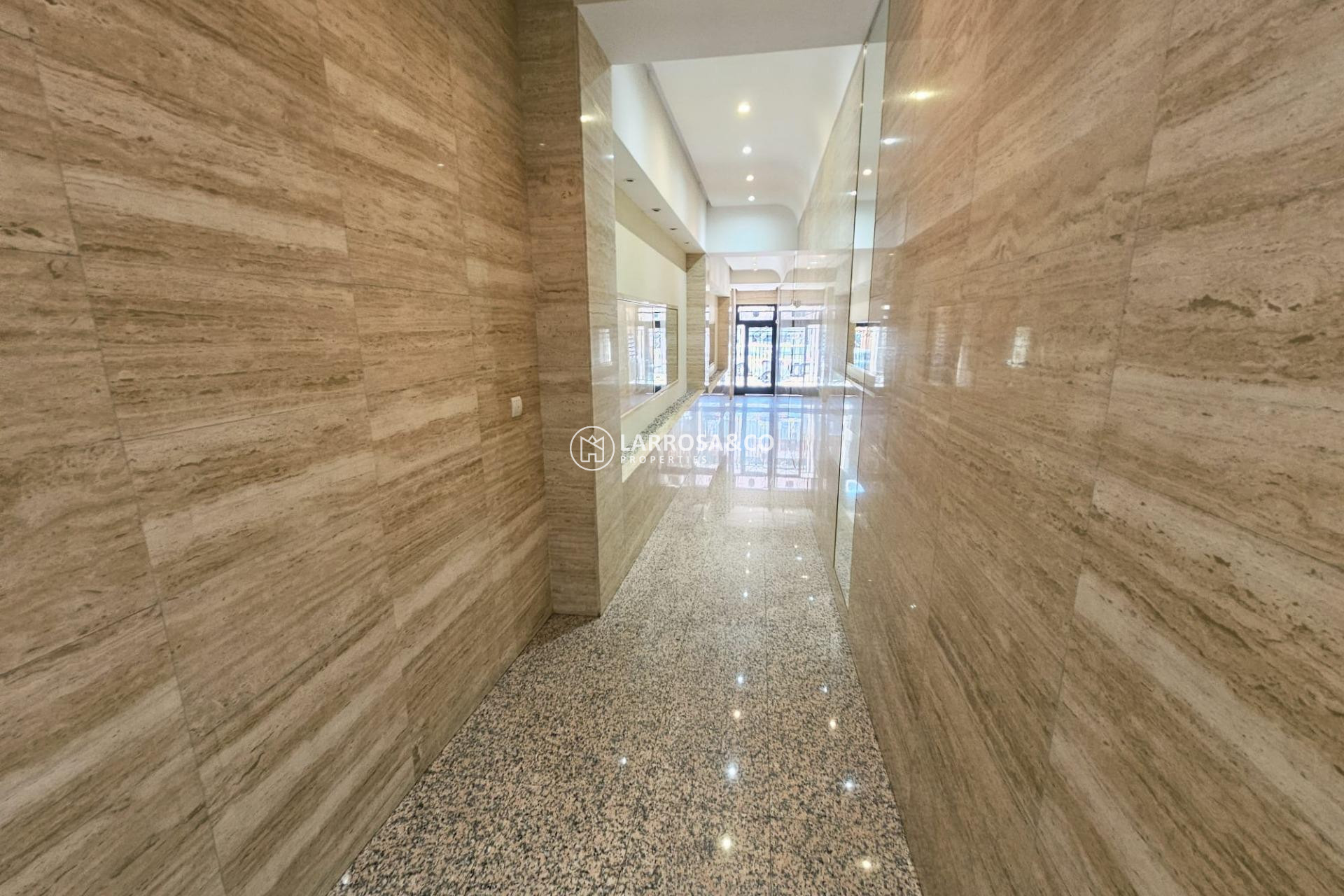 Resale - Apartment - Torrevieja - torrevieja