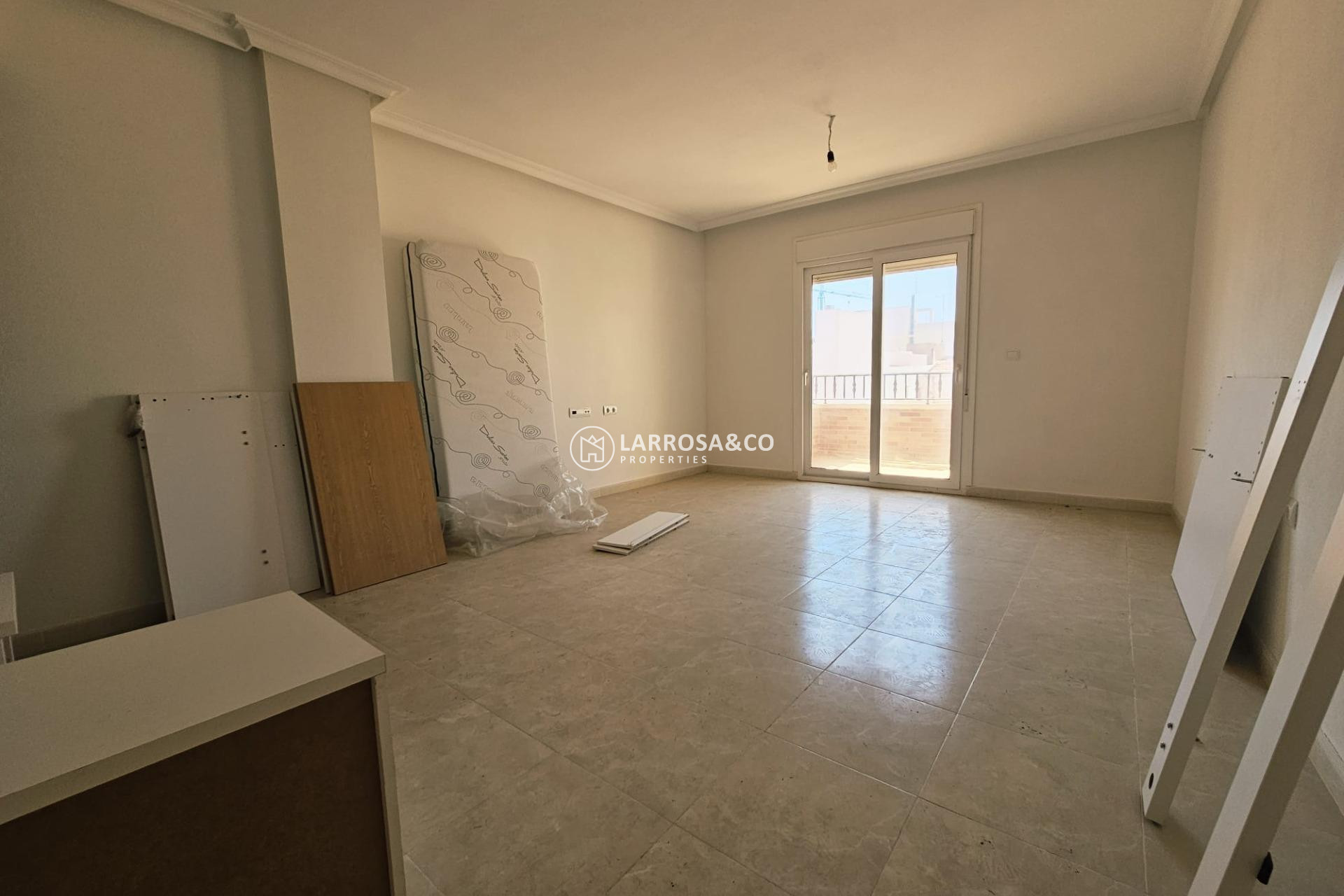 Resale - Apartment - Torrevieja - torrevieja