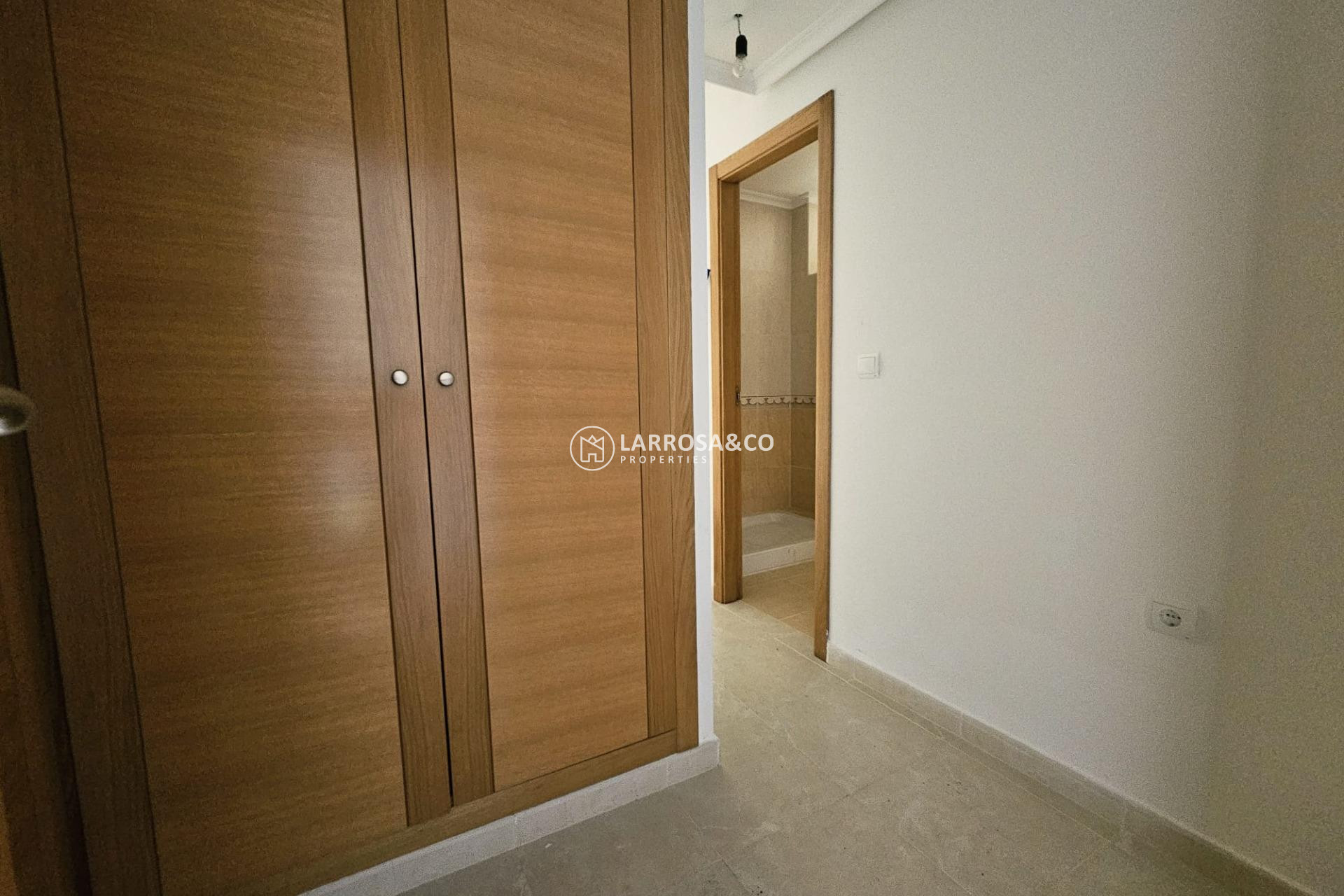 Resale - Apartment - Torrevieja - torrevieja