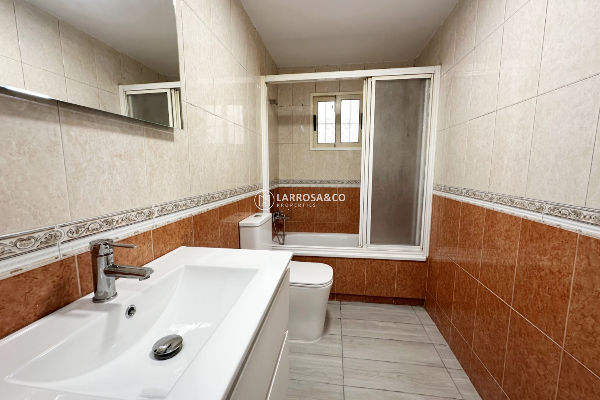 Resale - Apartment - Torrevieja - torrevieja