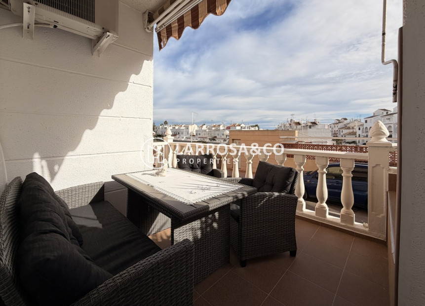Resale - Apartment - Torrevieja - Urb. Calas Blancas III