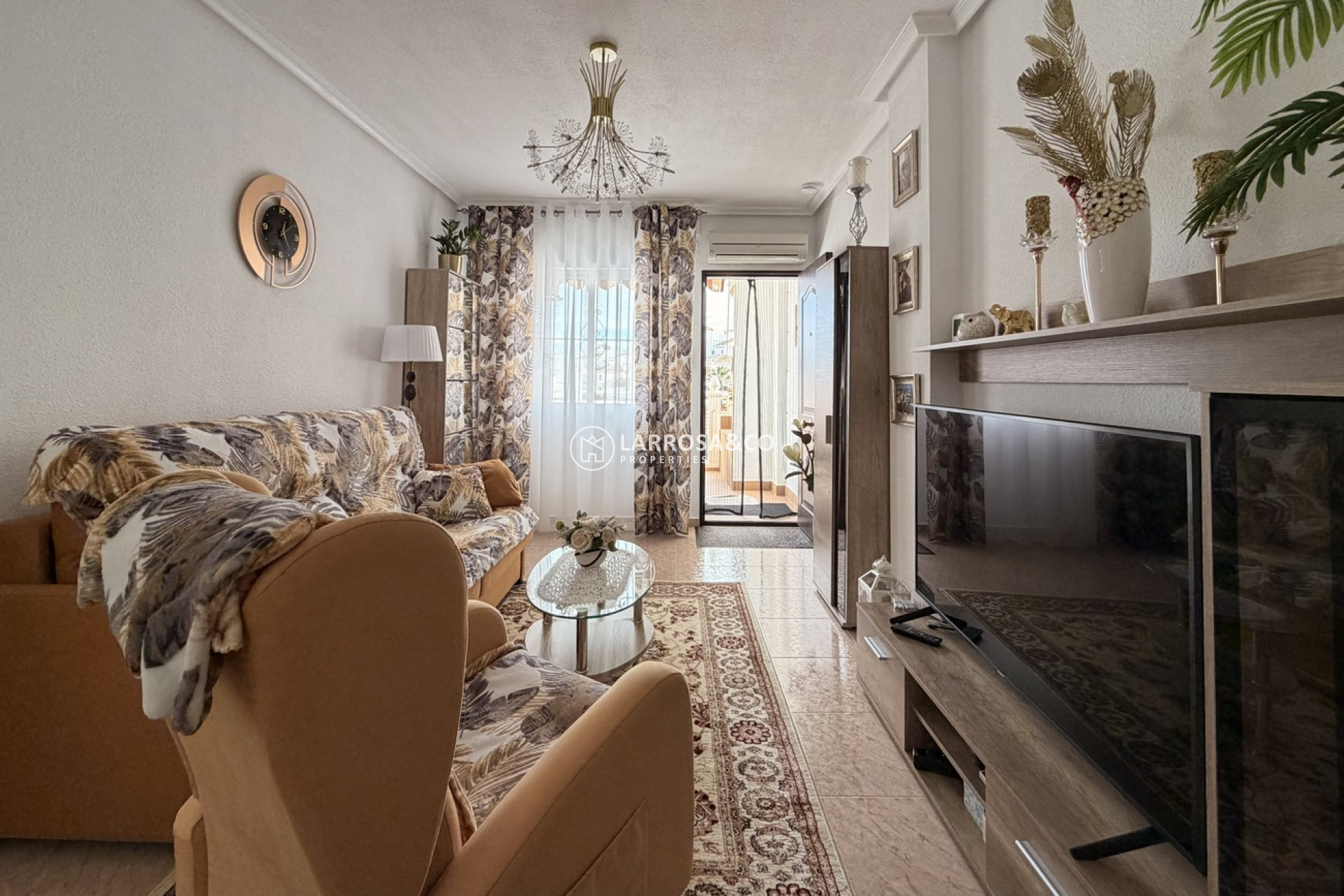 Resale - Apartment - Torrevieja - Urb. Calas Blancas III