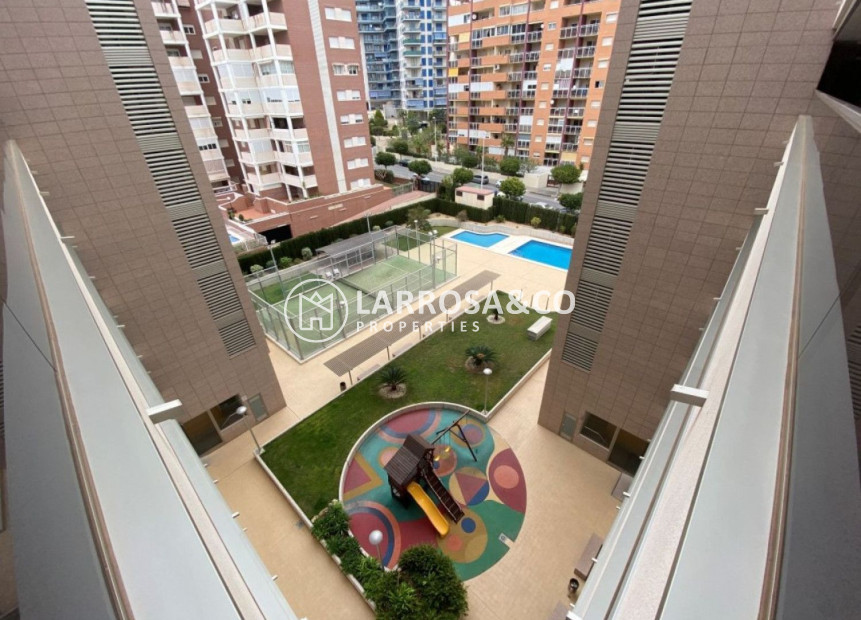 Resale - Apartment - Villajoyosa - Cala de finestrat