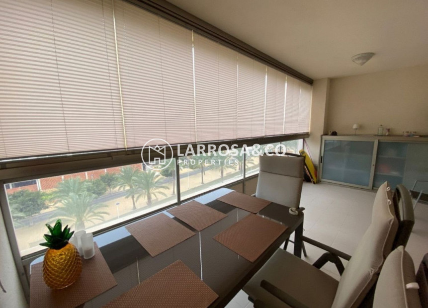 Resale - Apartment - Villajoyosa - Cala de finestrat