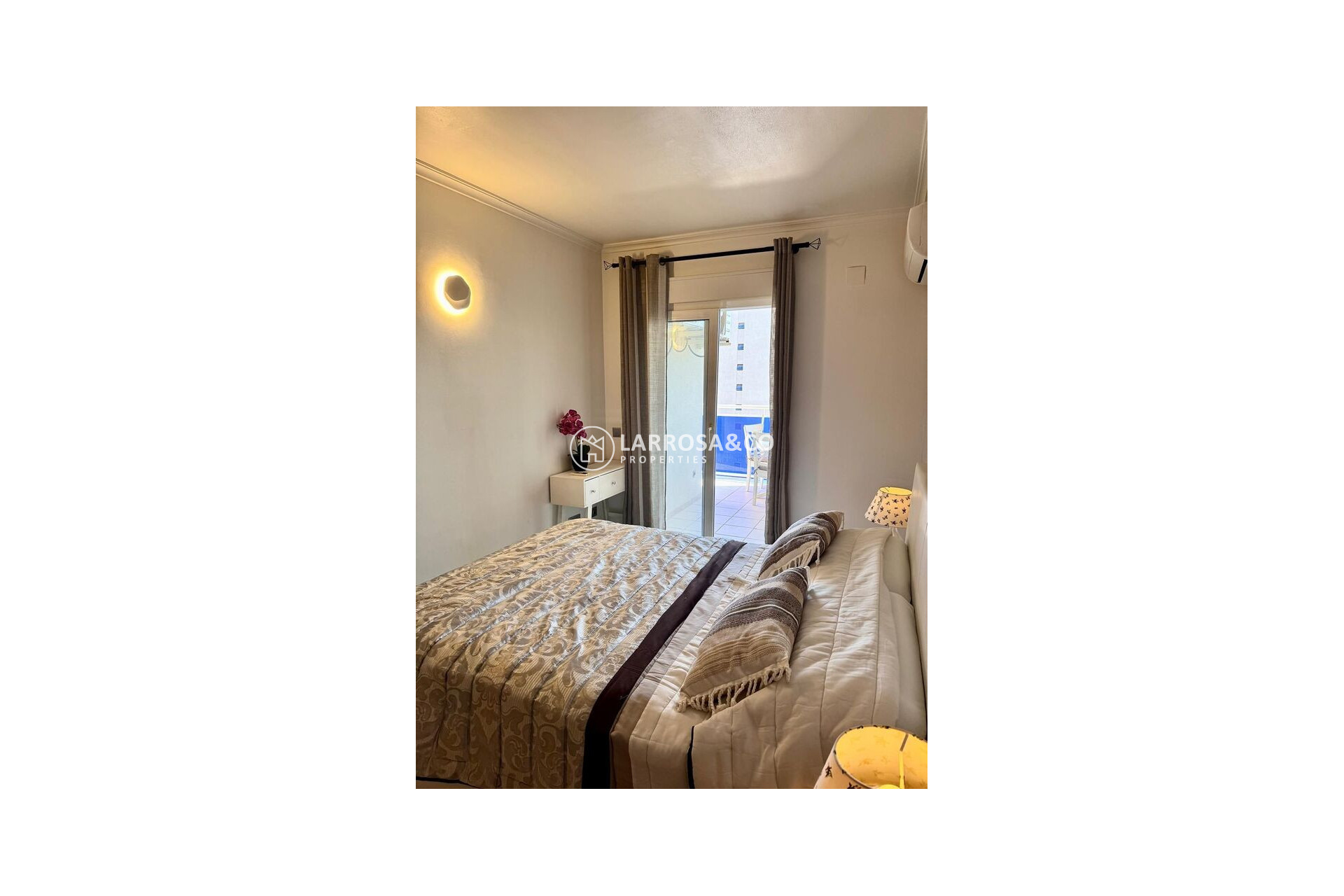 Resale - Apartment - Villajoyosa - Costa Blanca