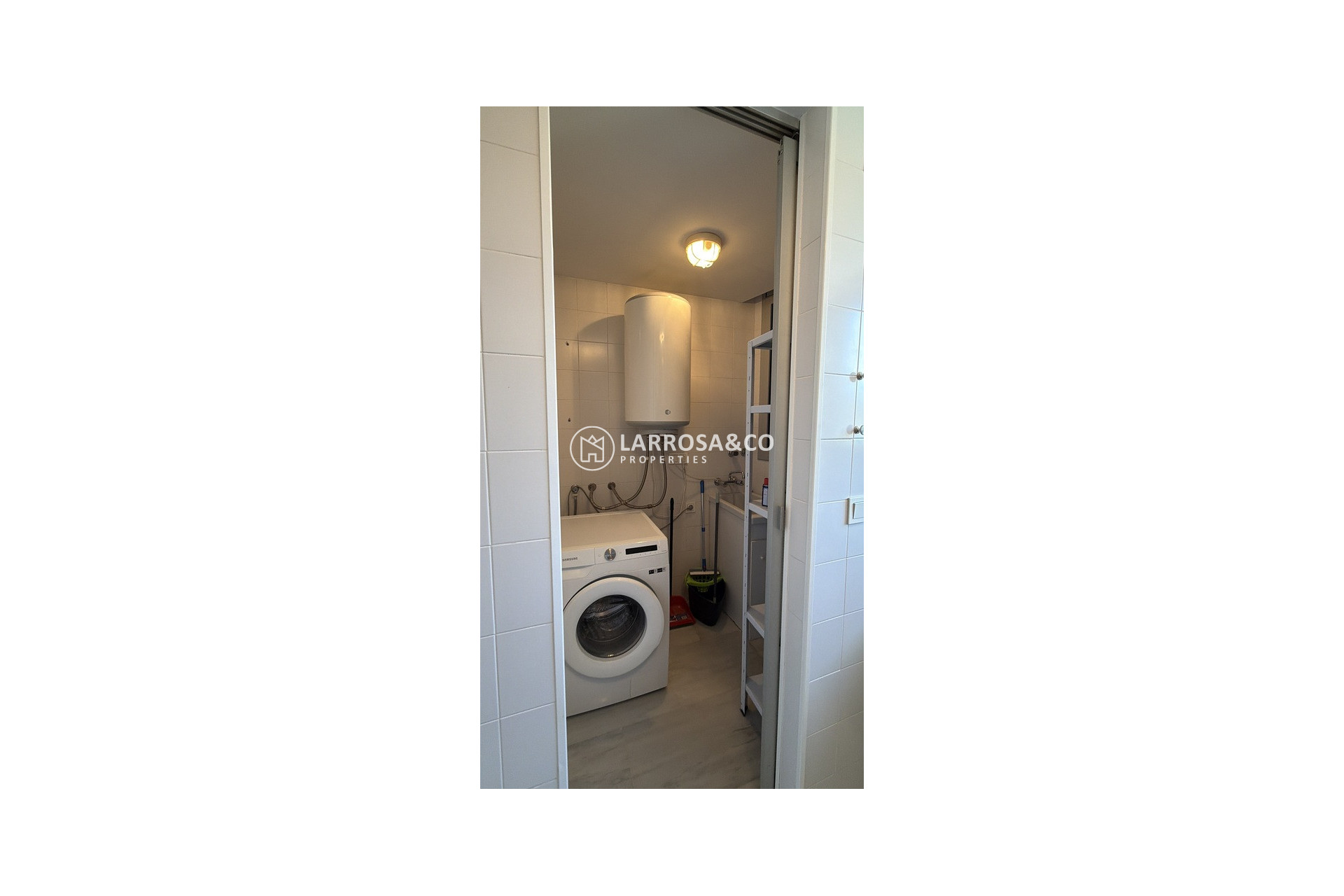 Resale - Apartment - Villajoyosa - Finestrat