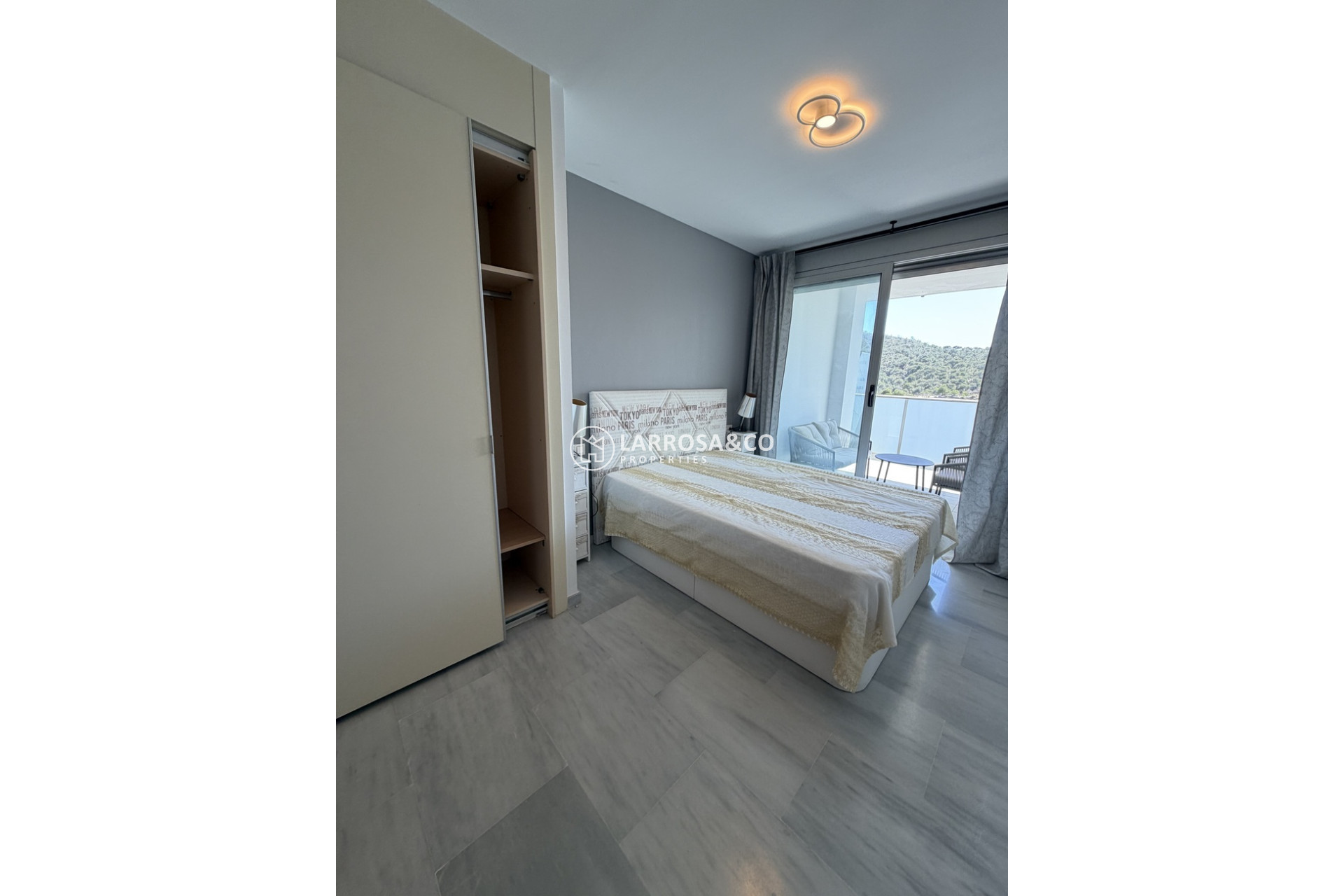 Resale - Apartment - Villajoyosa - Finestrat