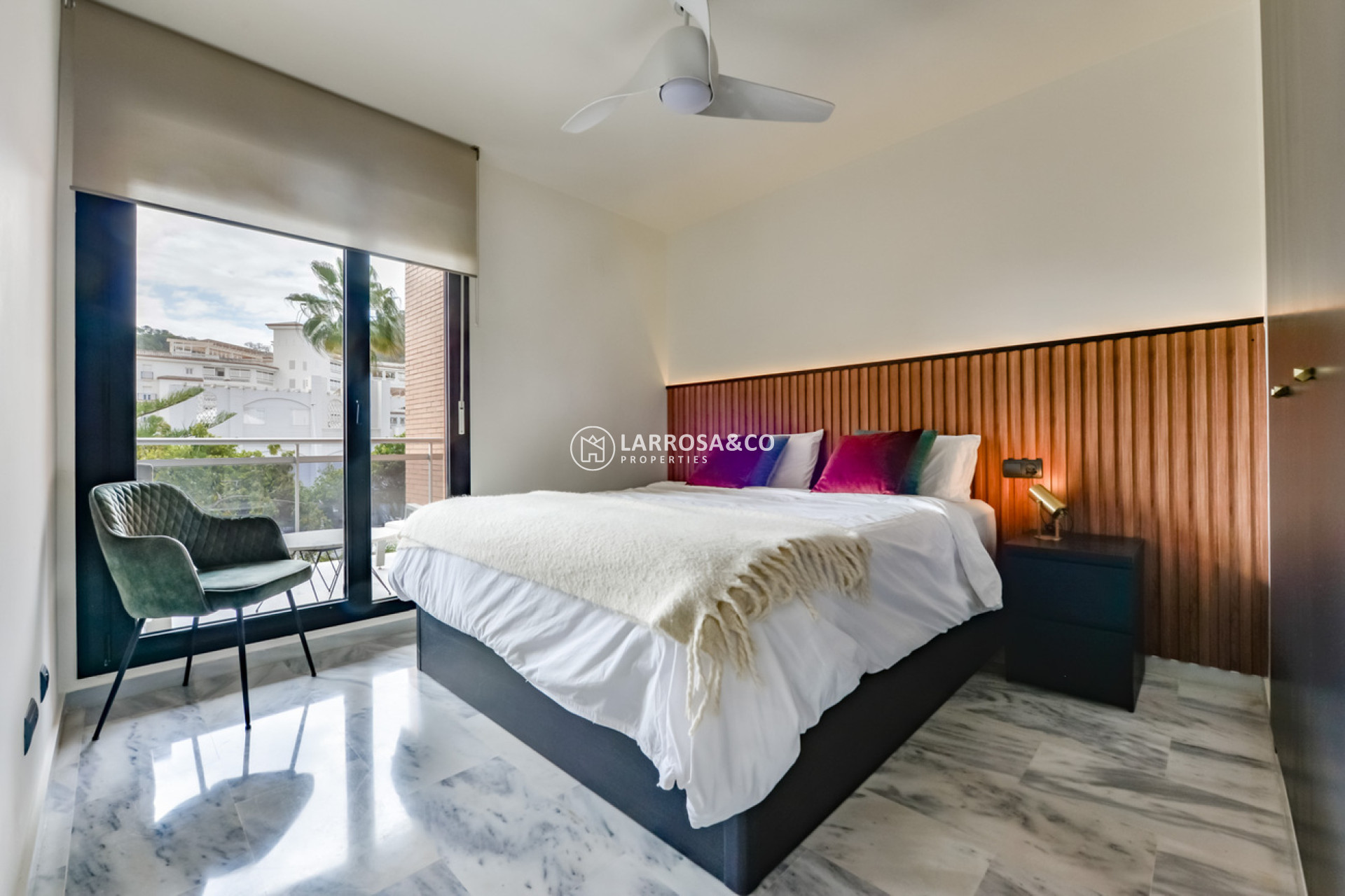 Resale - Apartment - Villajoyosa - La Cala