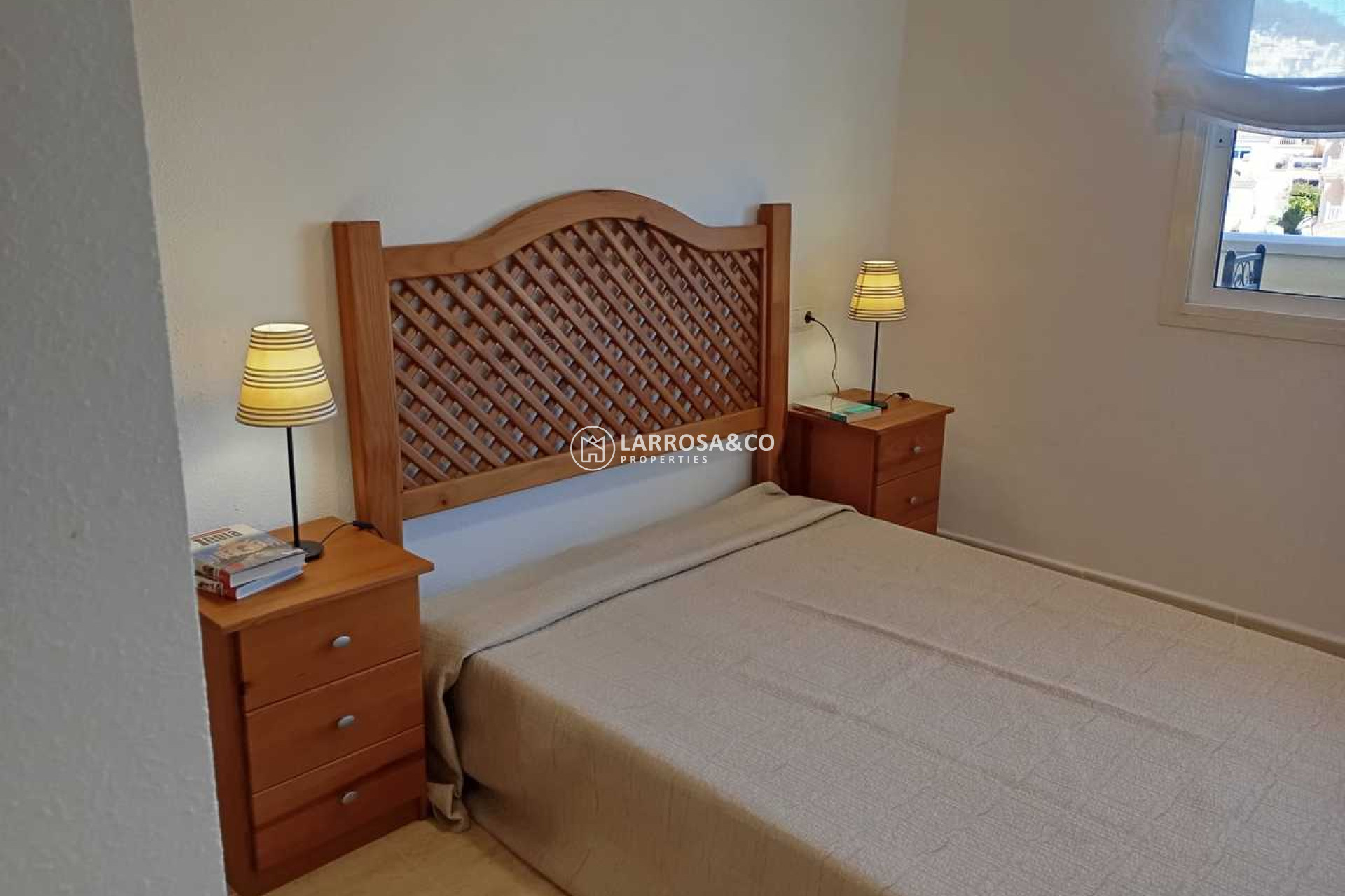 Resale - Apartment - Villamartín - Costa Blanca