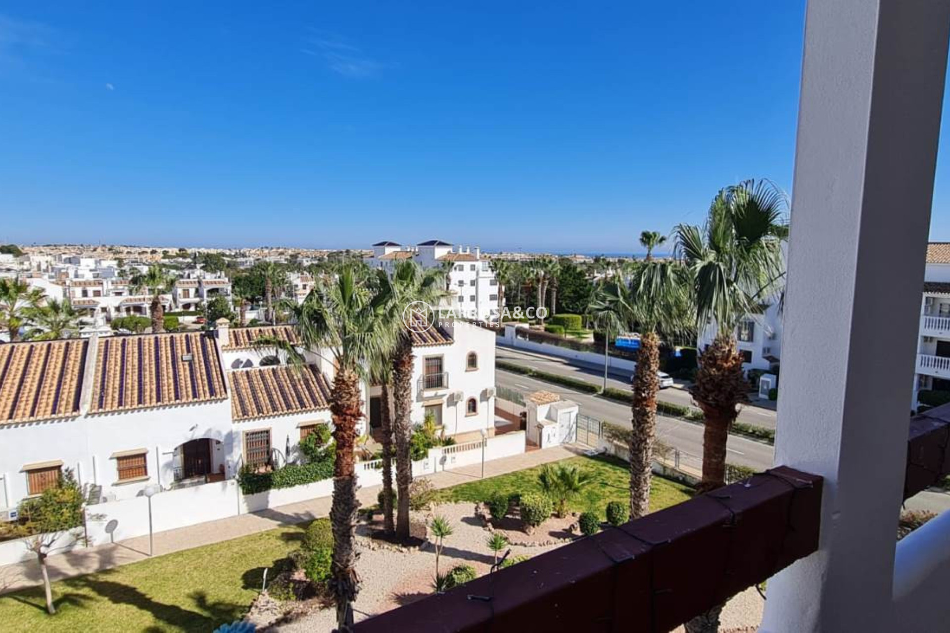 Resale - Apartment - Villamartin - Costa Blanca