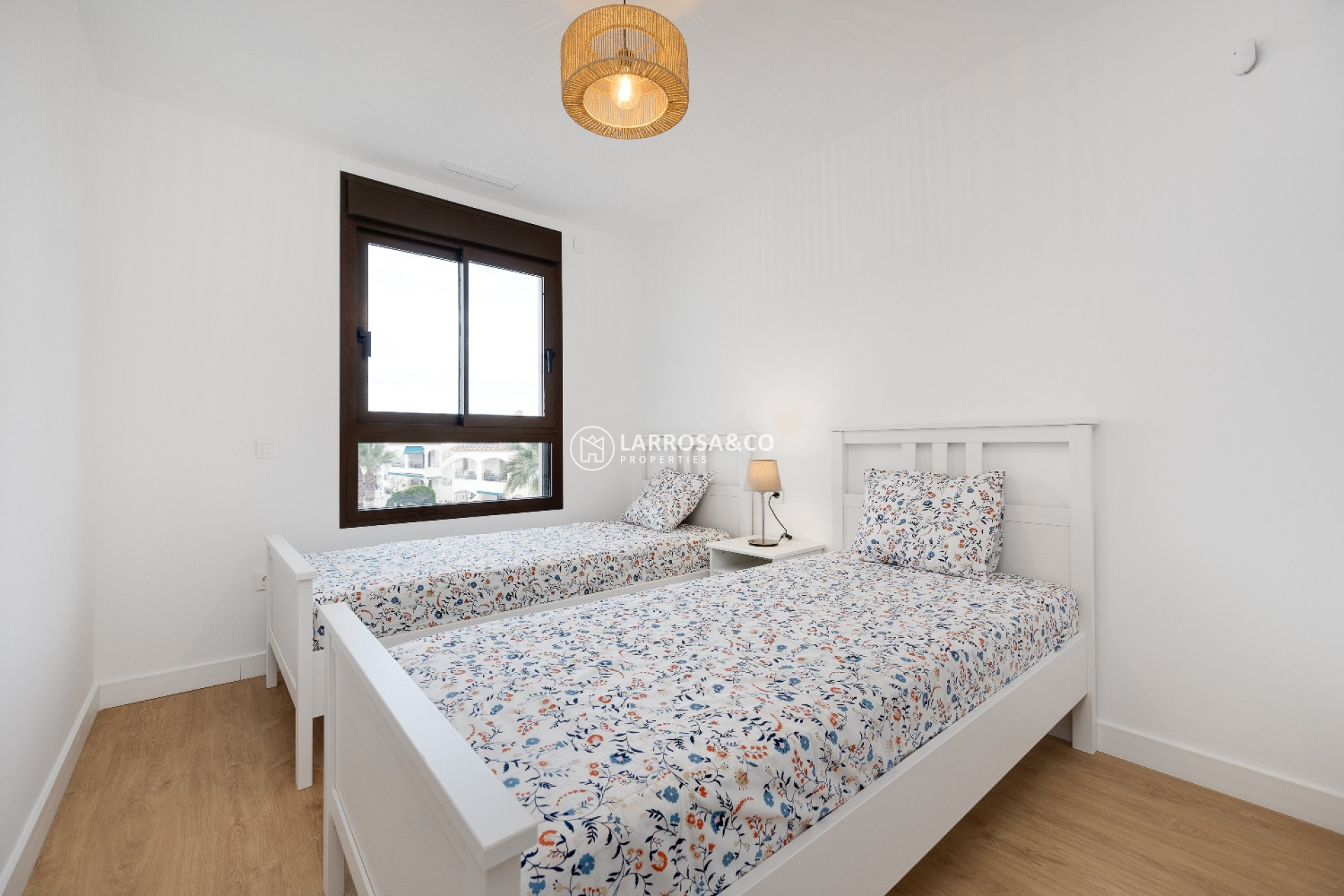 Resale - Apartment - Villamartin - Costa Blanca