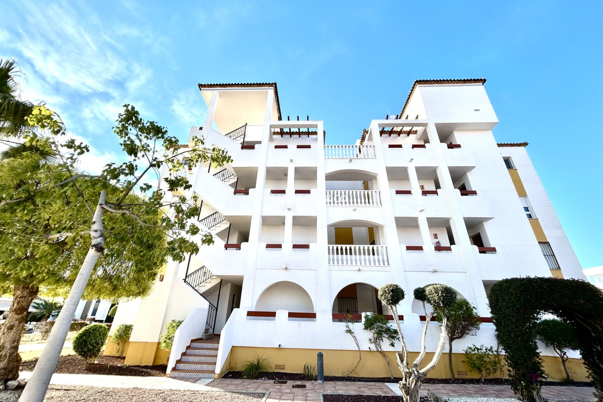 Resale - Apartment - Villamartín - Costa Blanca