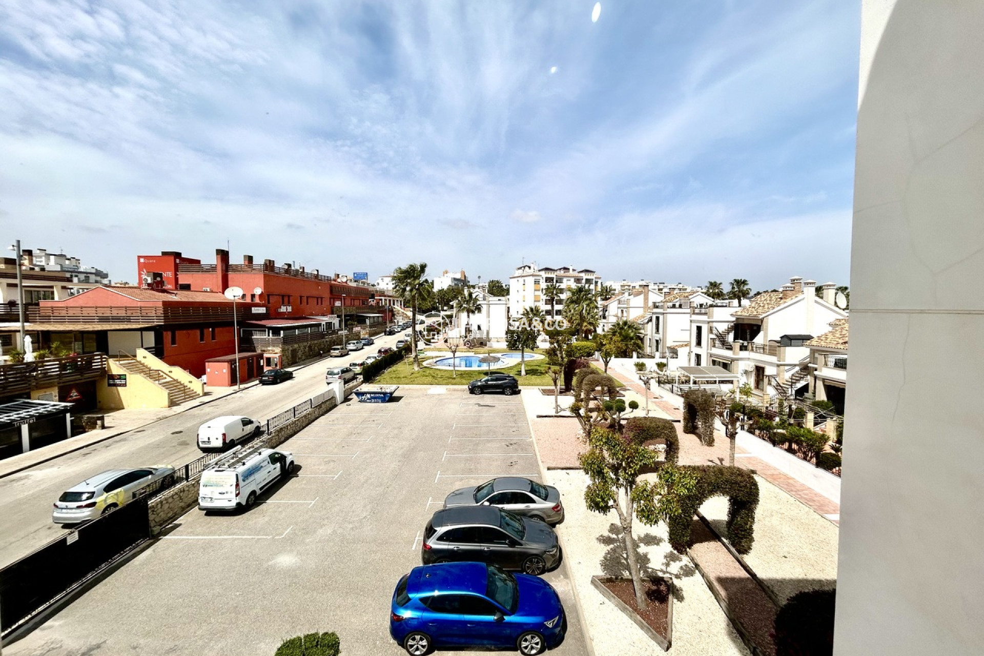 Resale - Apartment - Villamartín - Costa Blanca