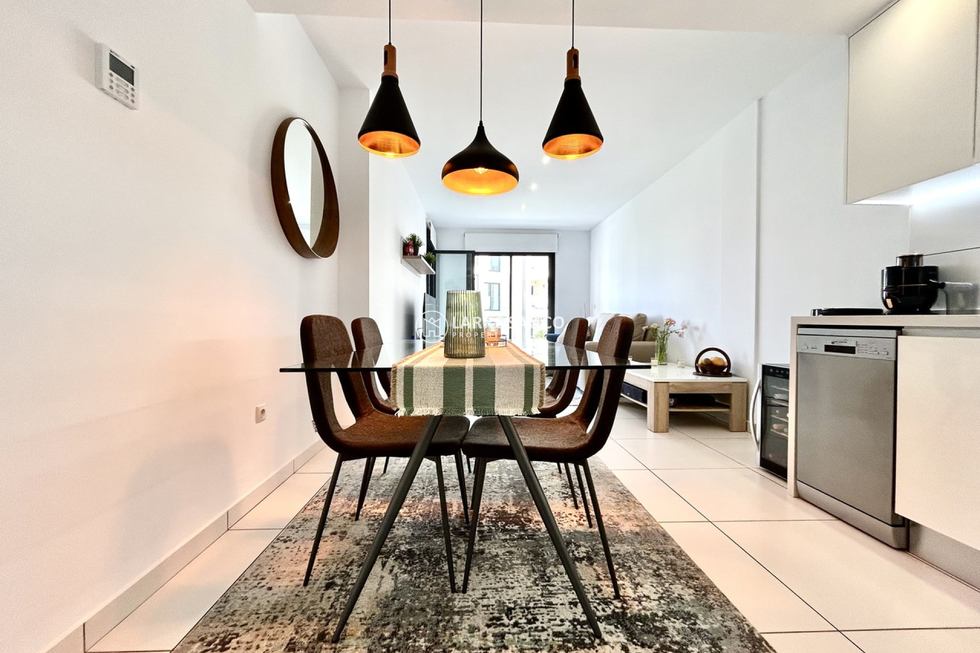 Resale - Apartment - Villamartín - Costa Blanca