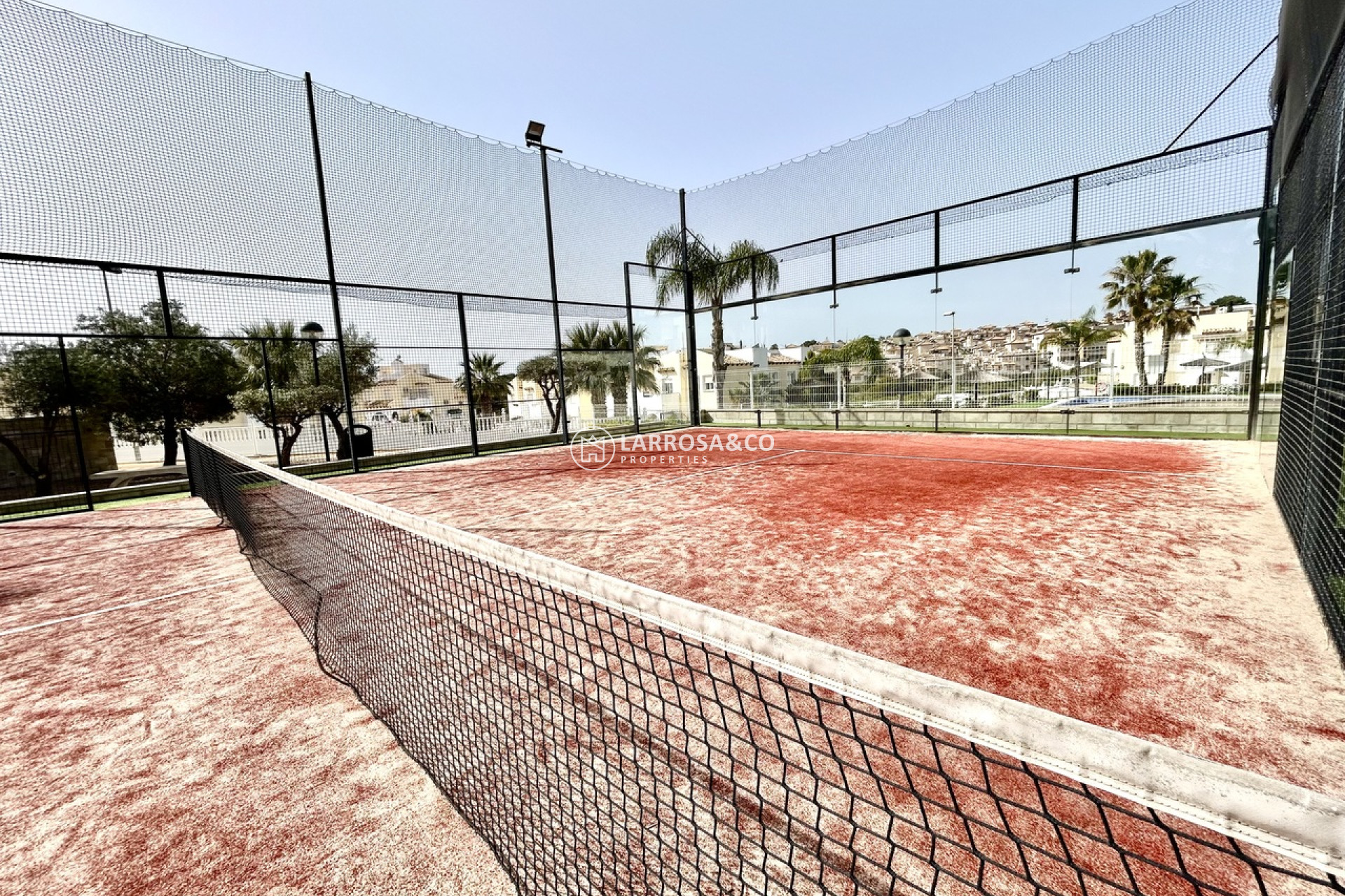 Resale - Apartment - Villamartín - Costa Blanca