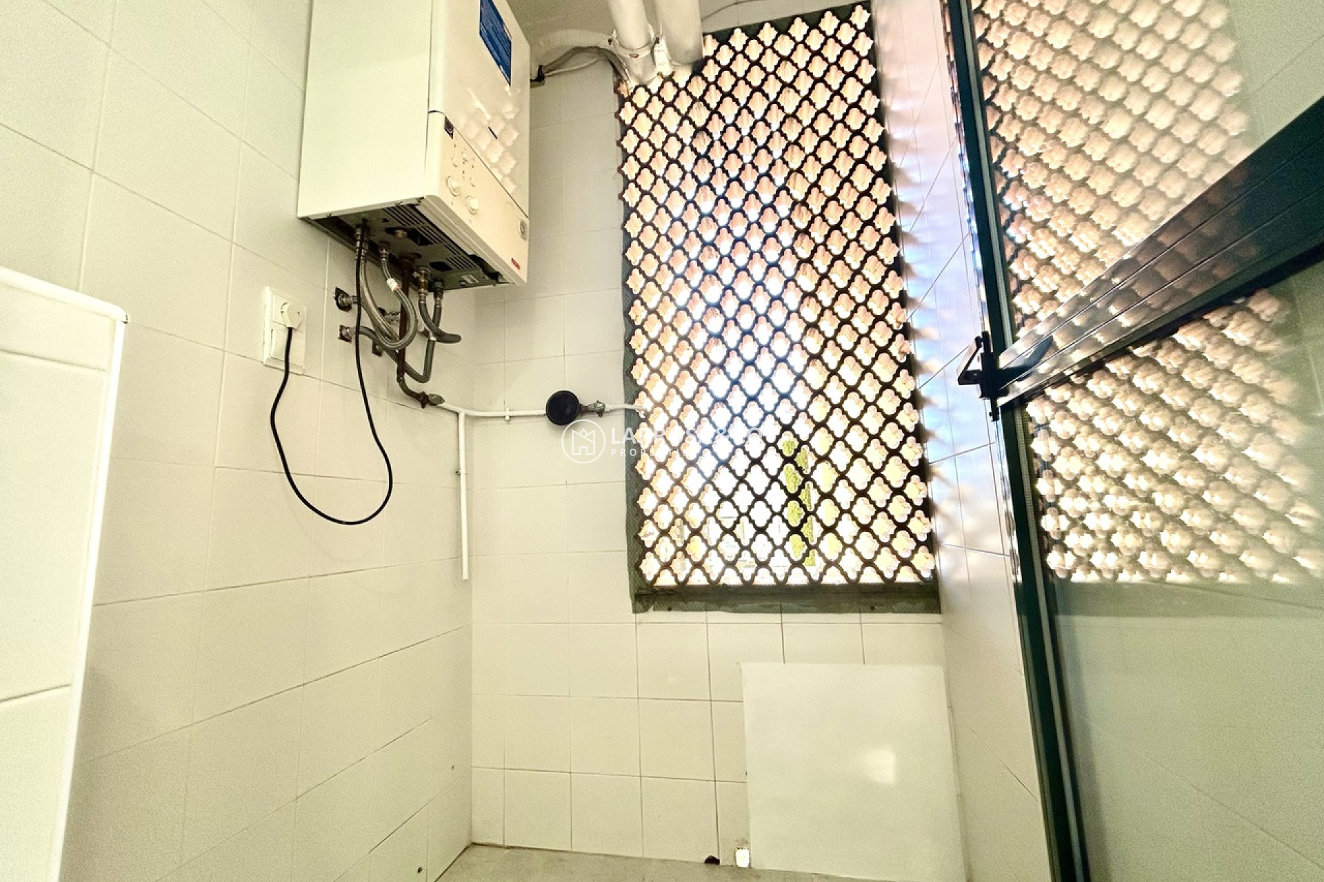 Resale - Apartment - Villamartin - Costa Blanca