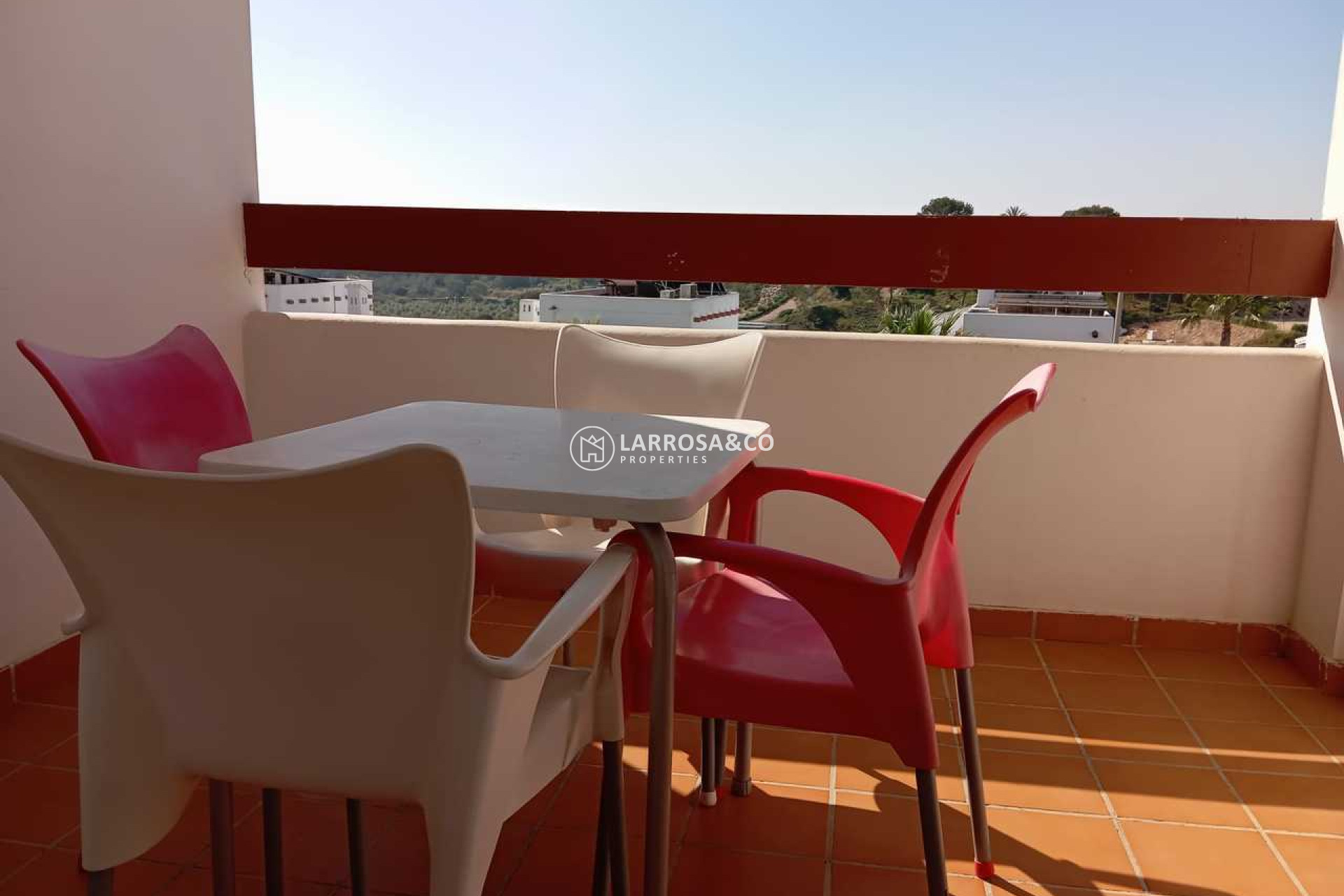 Resale - Apartment - Villamartín - Costa Blanca