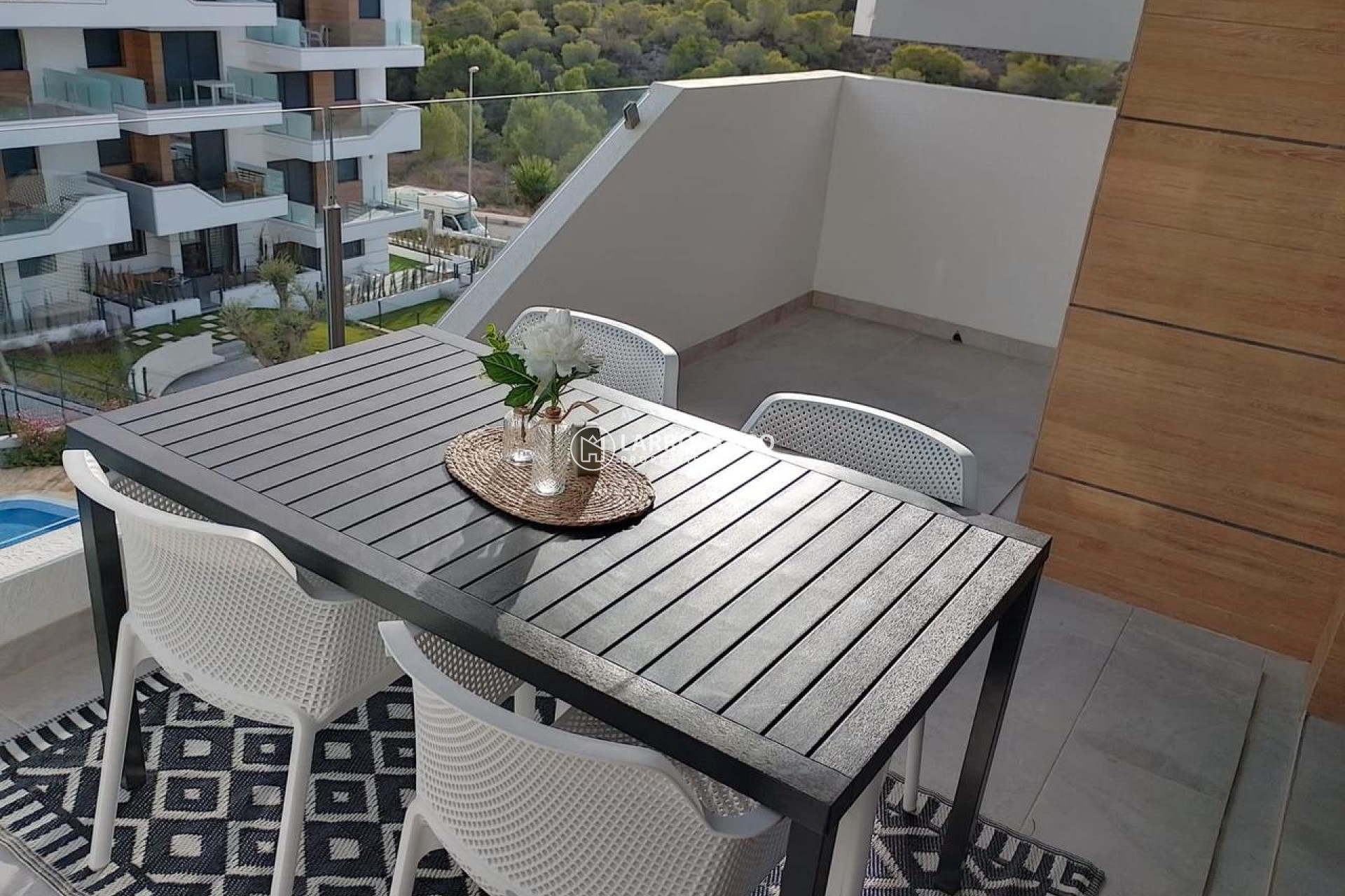 Resale - Apartment - Villamartín - Costa Blanca