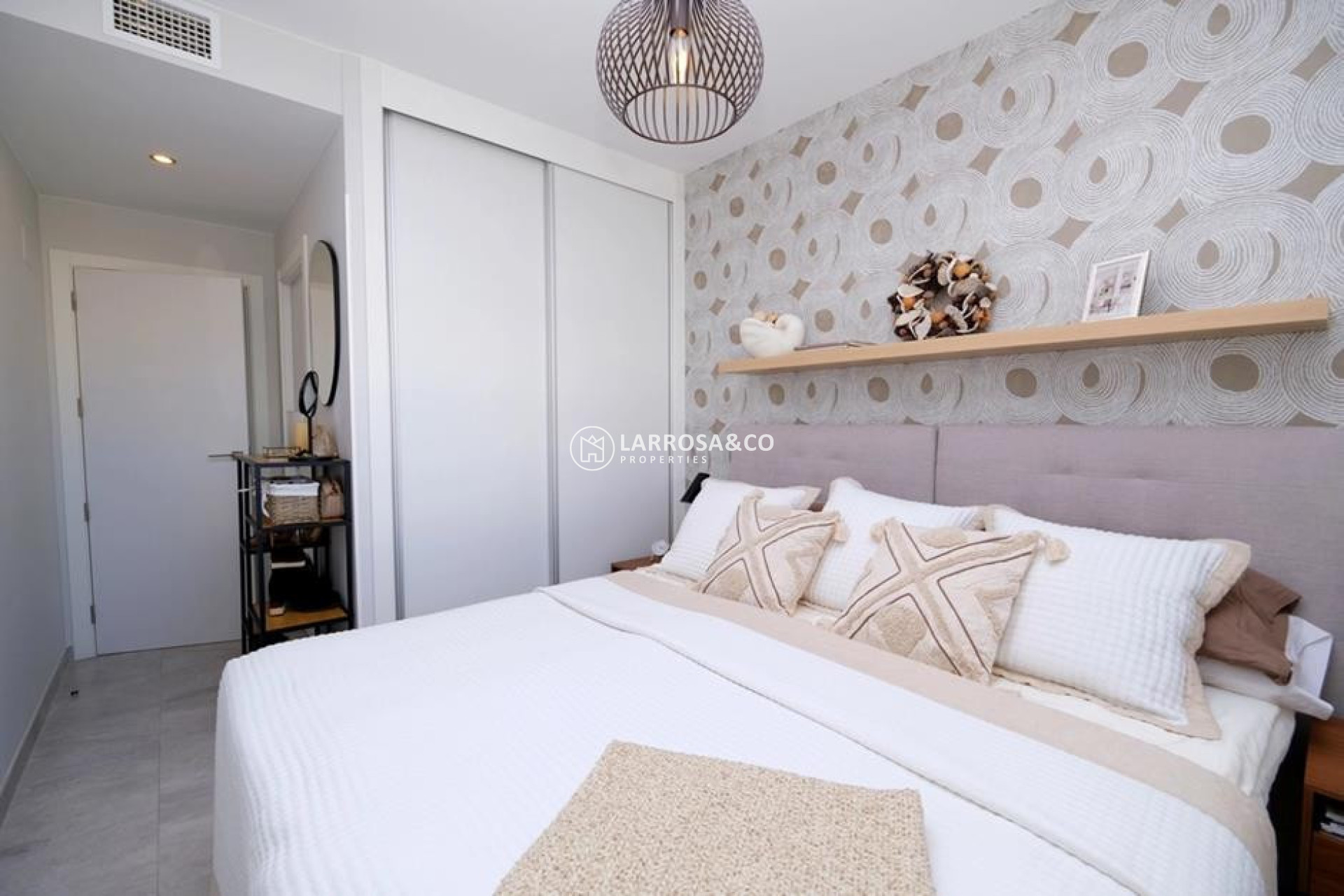 Resale - Apartment - Villamartin - Costa Blanca