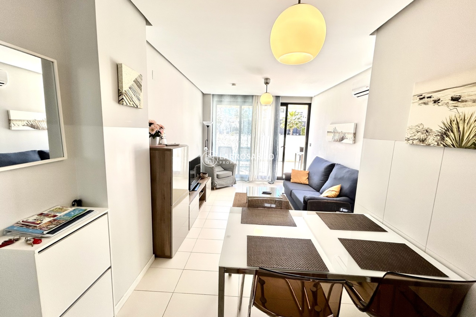 Resale - Apartment - Villamartin - Costa Blanca