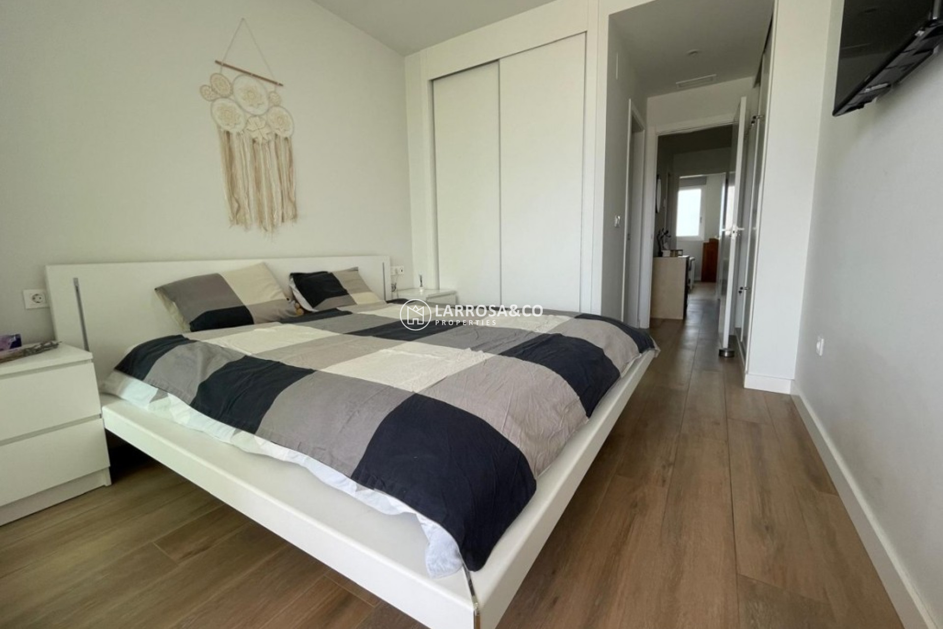Resale - Apartment - Villamartin - Costa Blanca
