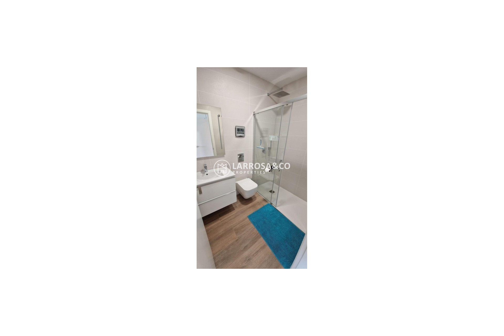 Resale - Apartment - Villamartin - Costa Blanca