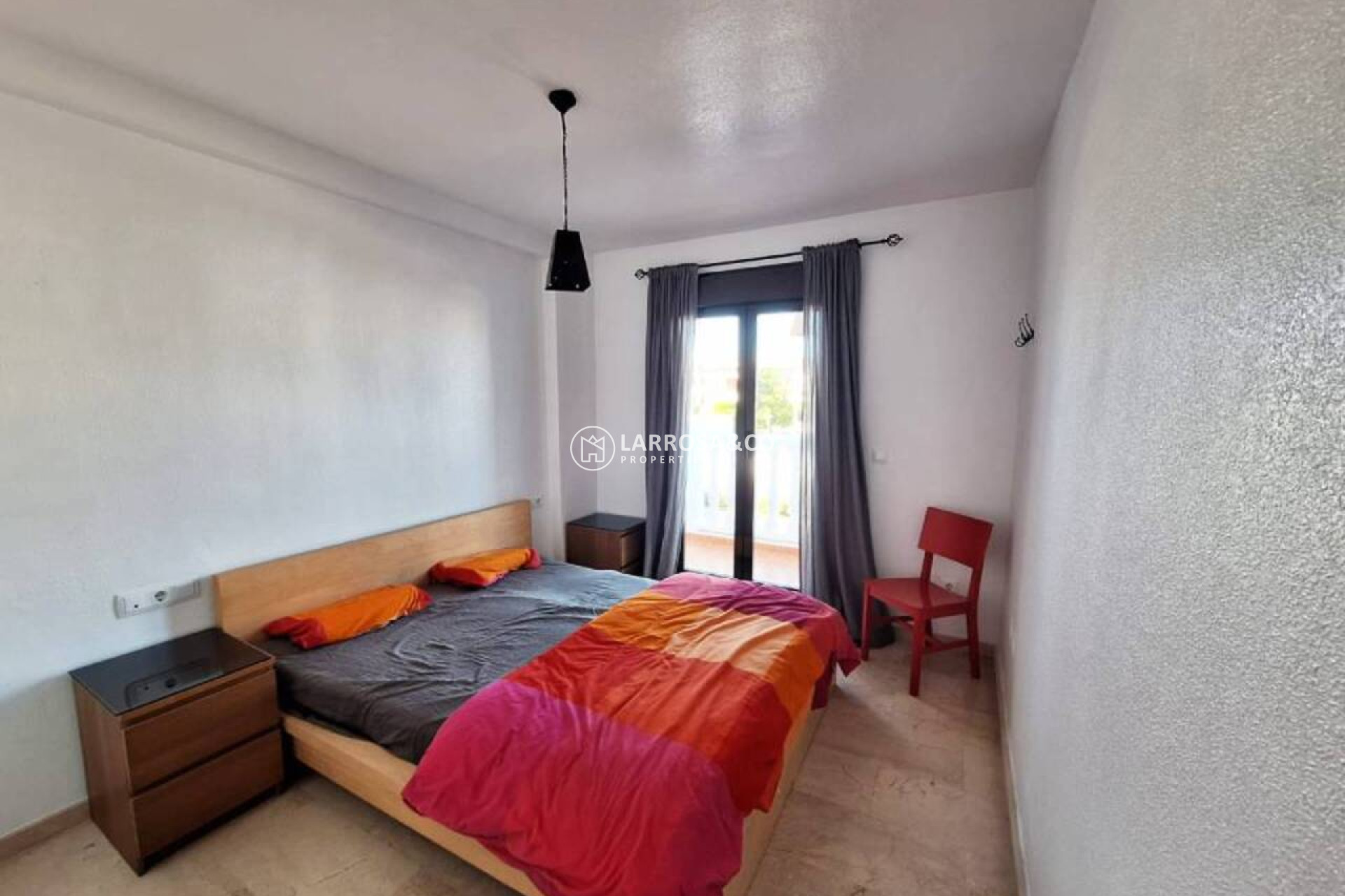 Resale - Apartment - Villamartin - Costa Blanca