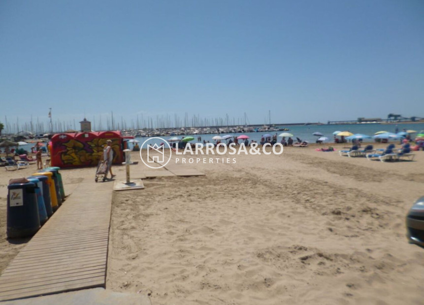 Resale - Apartment - Villamartin - Costa Blanca