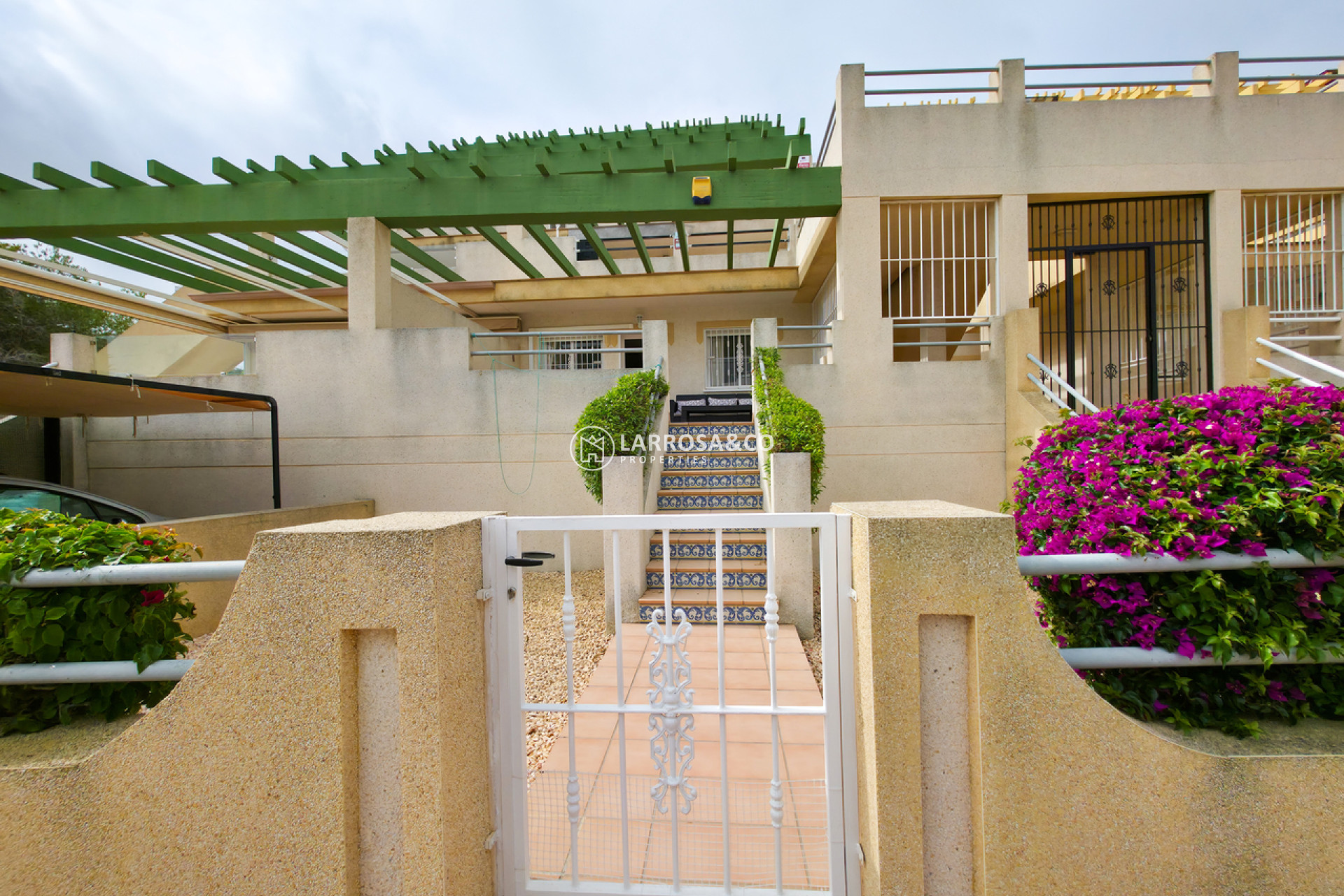 Resale - Apartment - Villamartin - Costa Blanca