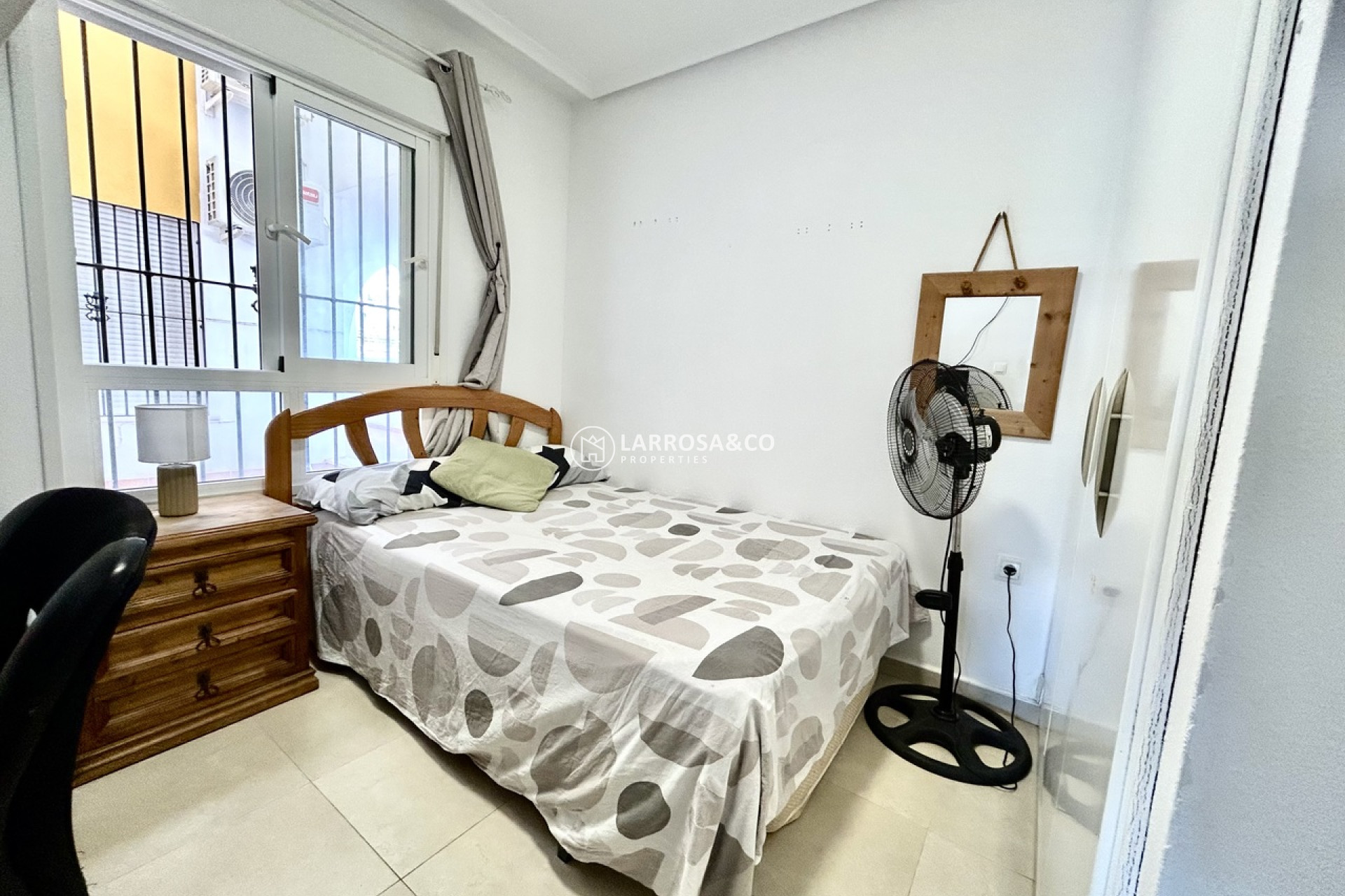 Resale - Apartment - Villamartin - Costa Blanca