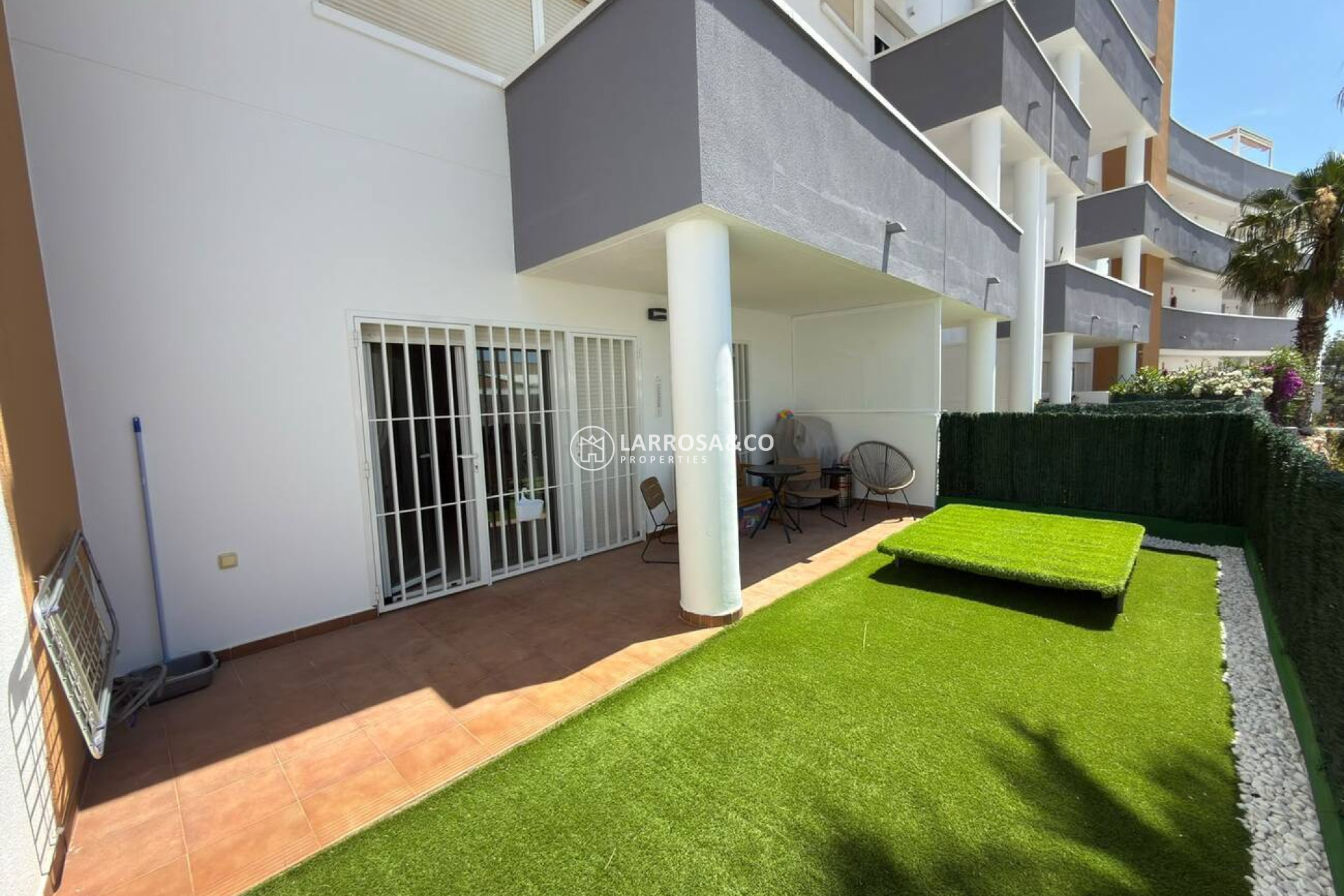 Resale - Apartment - Villamartin - Costa Blanca