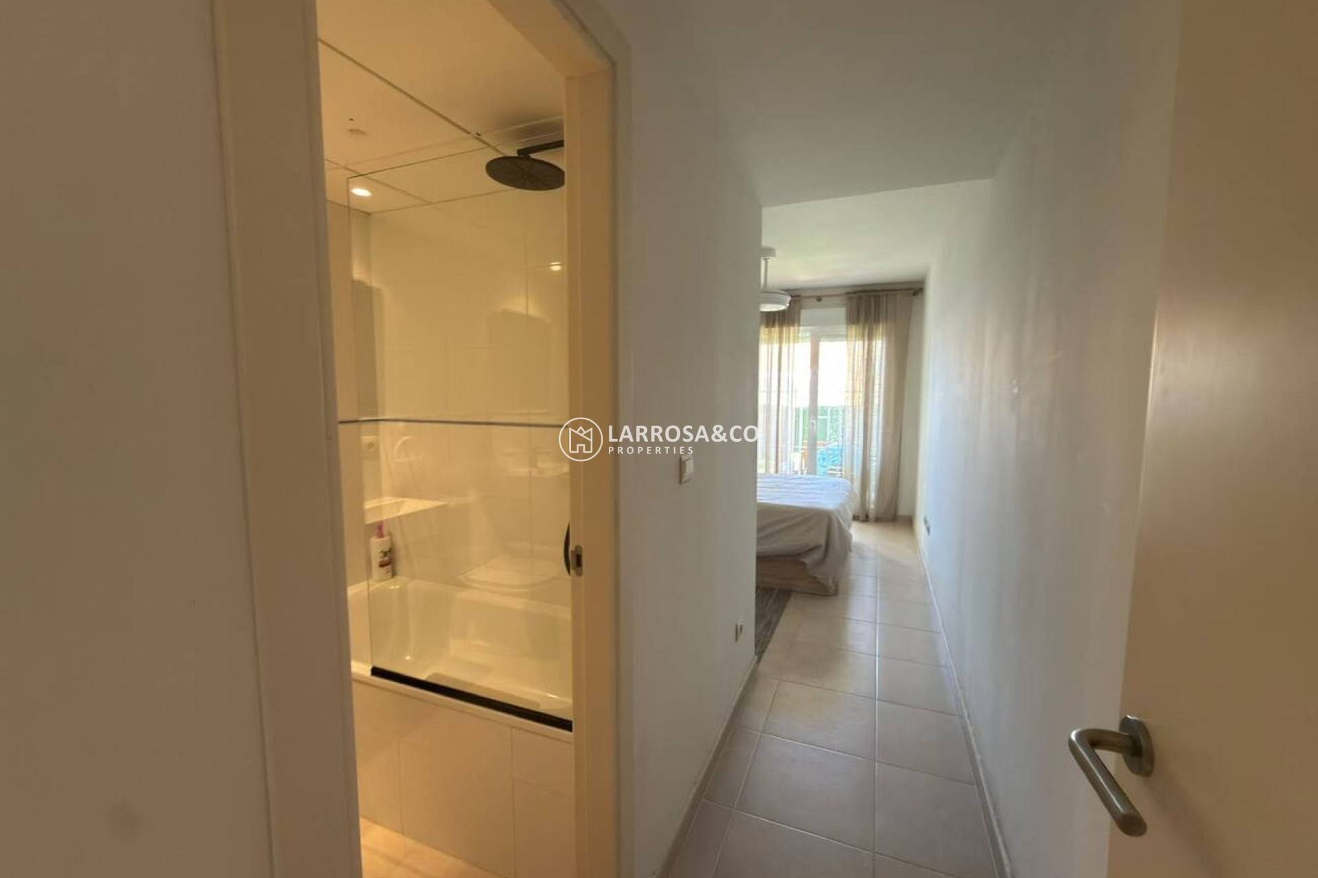 Resale - Apartment - Villamartin - Costa Blanca
