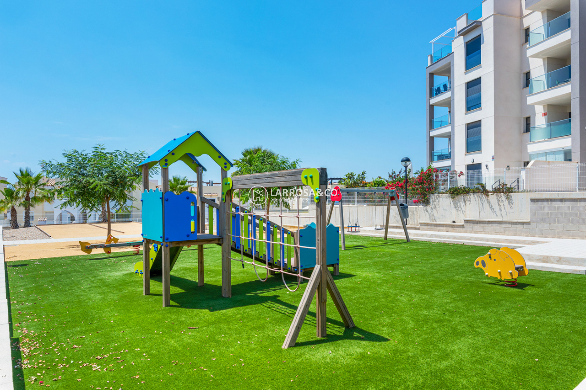 Resale - Apartment - Villamartin - Costa Blanca