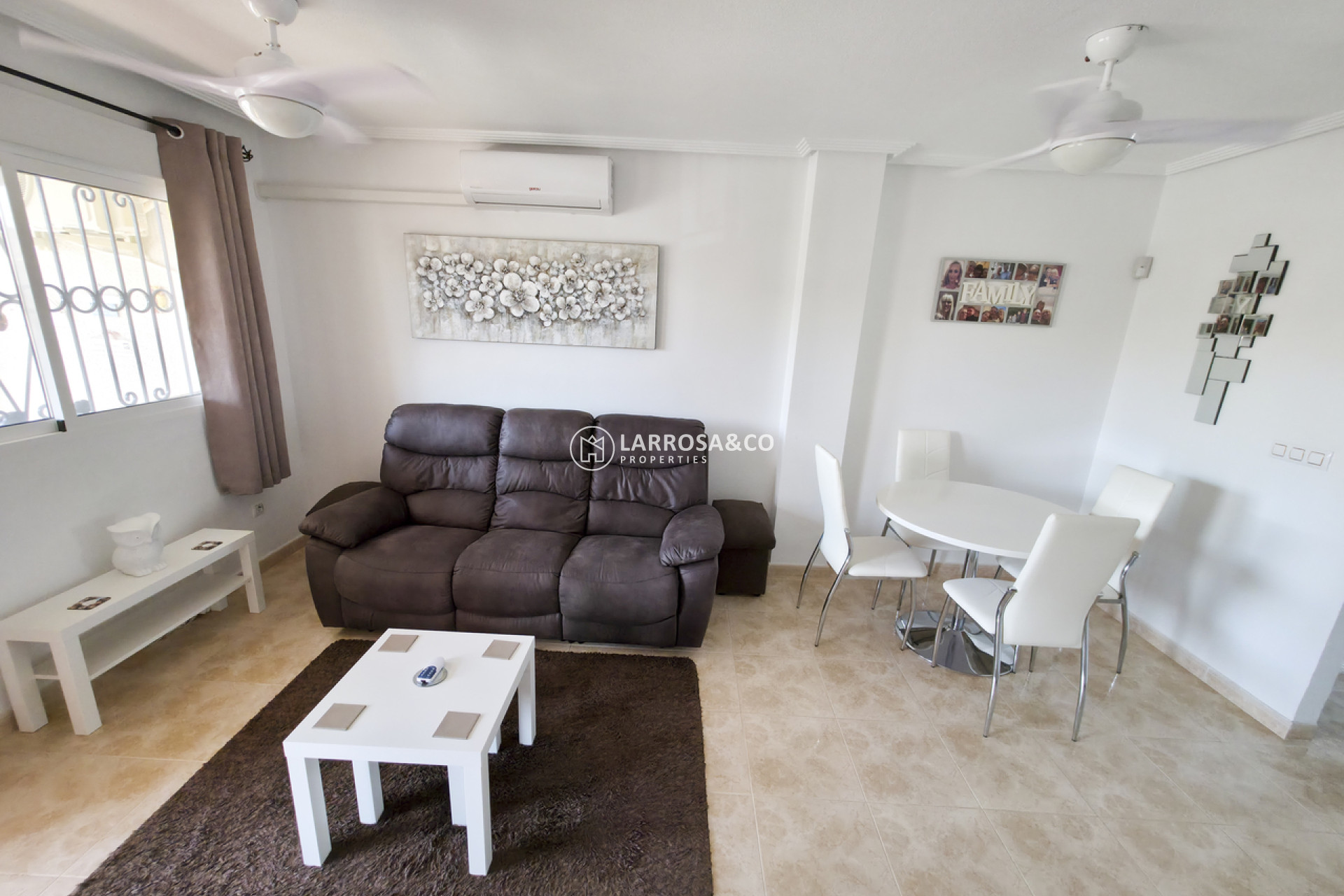 Resale - Apartment - Villamartin - Costa Blanca