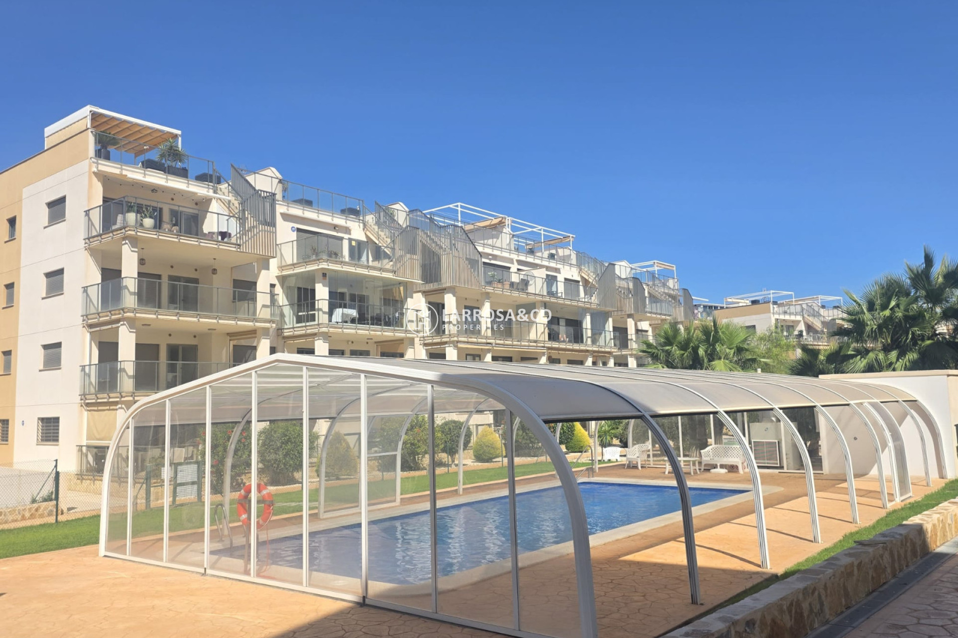 Resale - Apartment - Villamartin - Costa Blanca