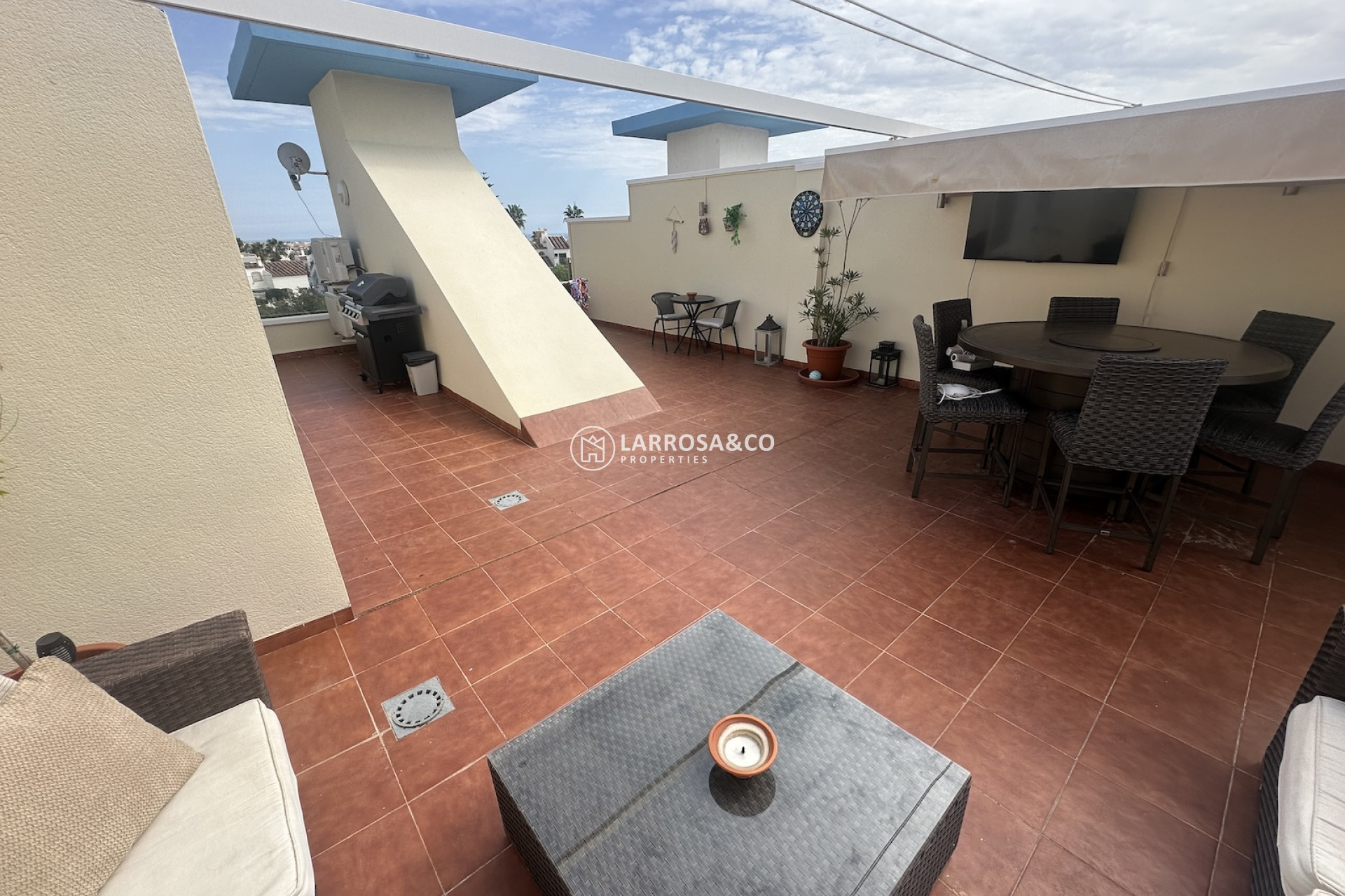 Resale - Apartment - Villamartin - Costa Blanca