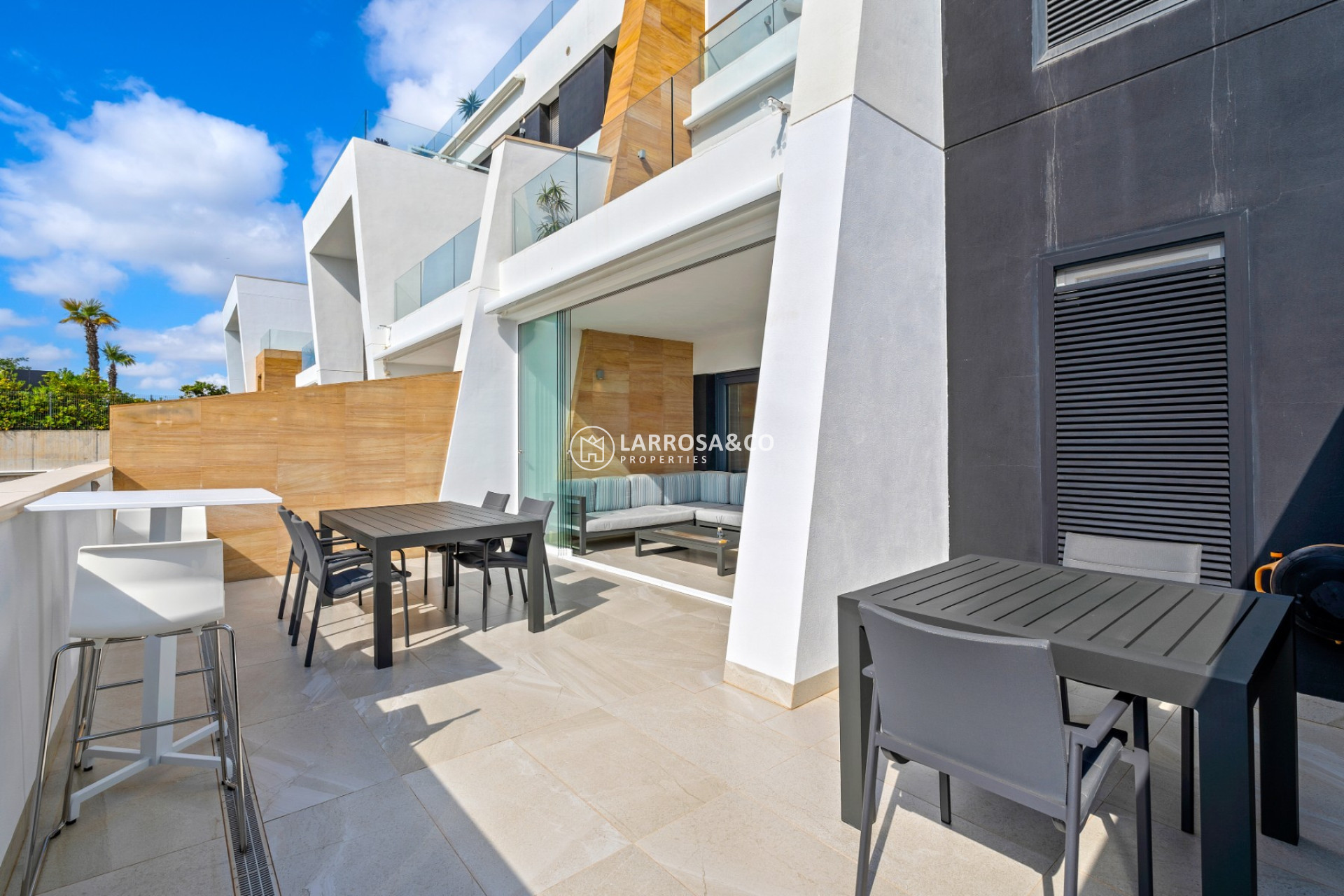 Resale - Apartment - Villamartin - Costa Blanca