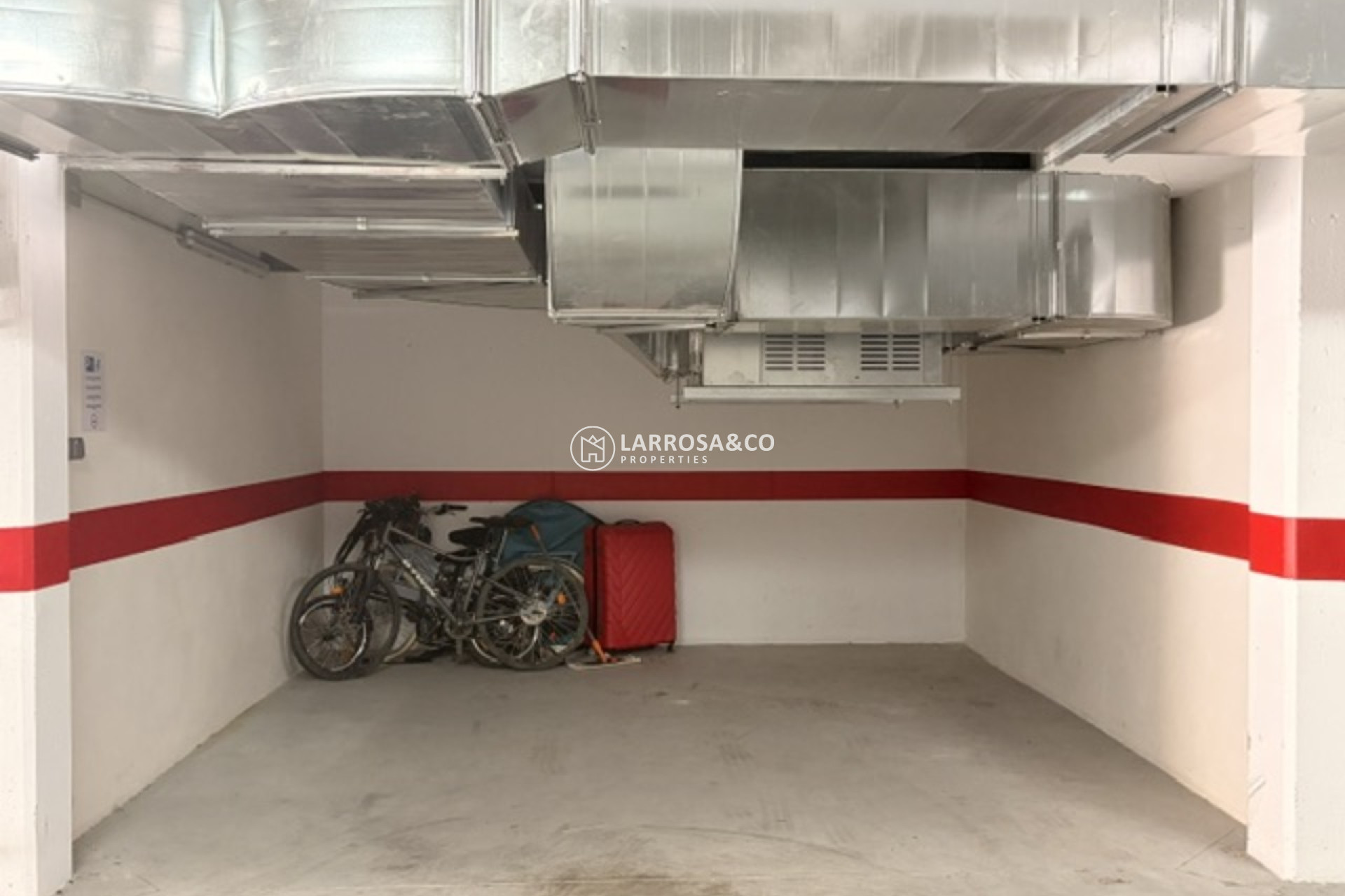 Resale - Apartment - Villamartin - Costa Blanca