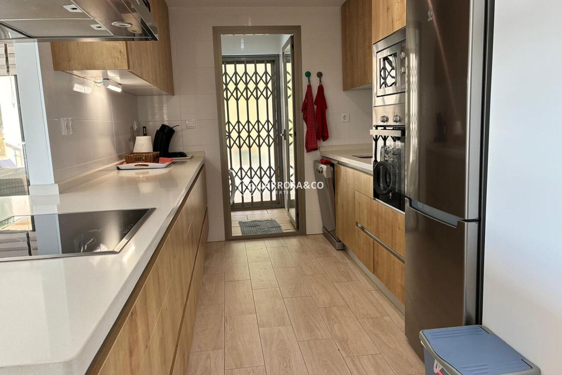 Resale - Apartment - Villamartin