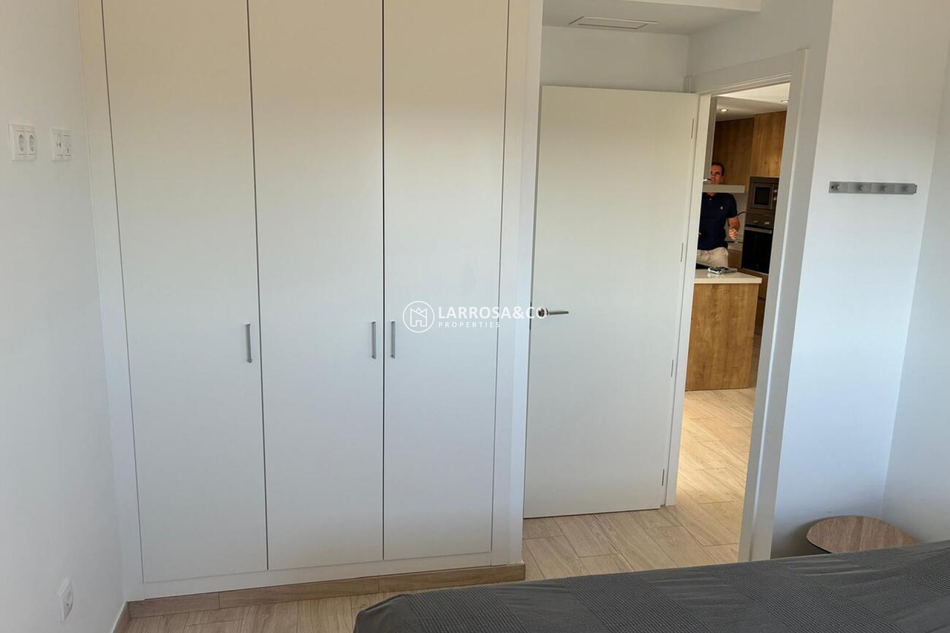 Resale - Apartment - Villamartin