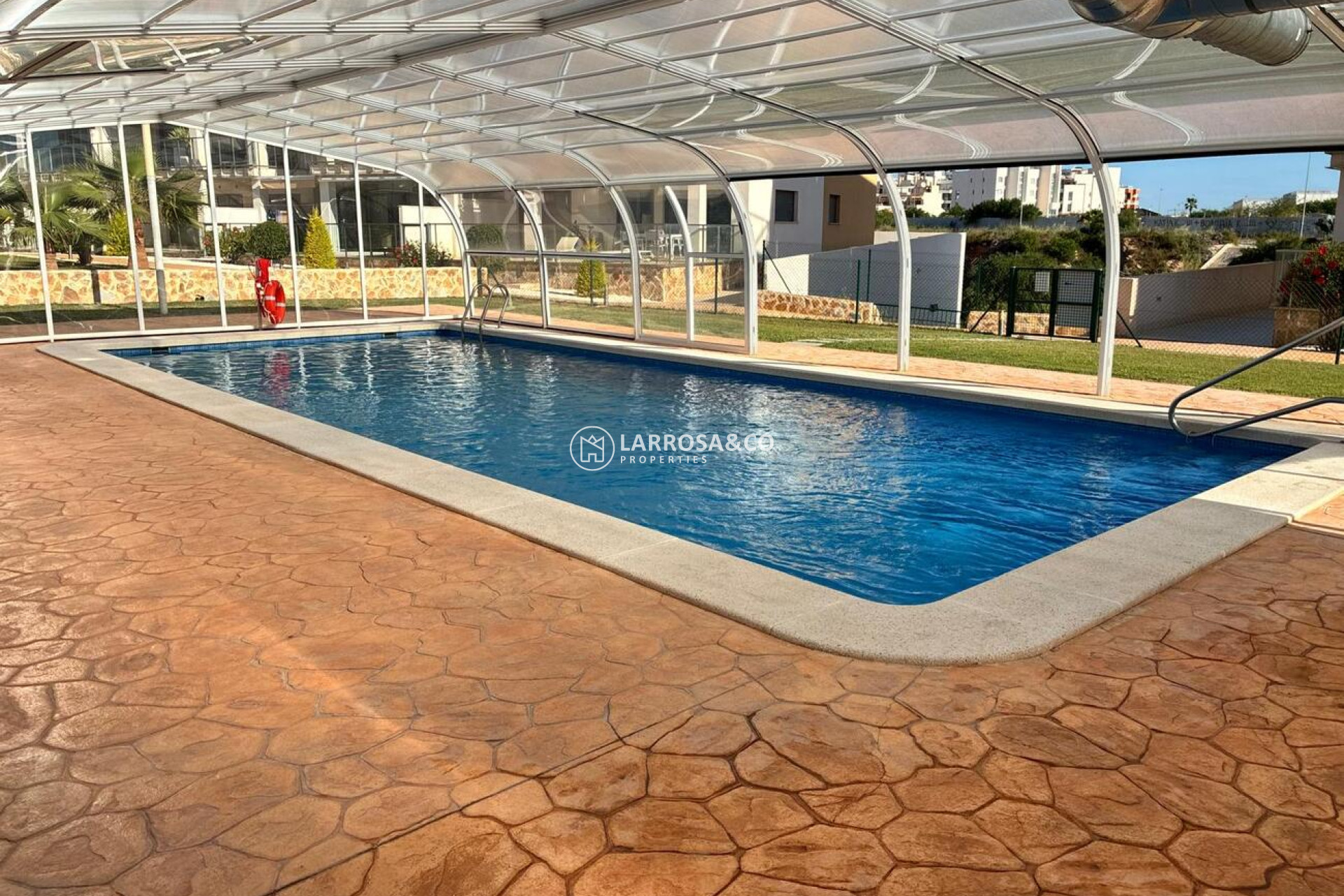 Resale - Apartment - Villamartin