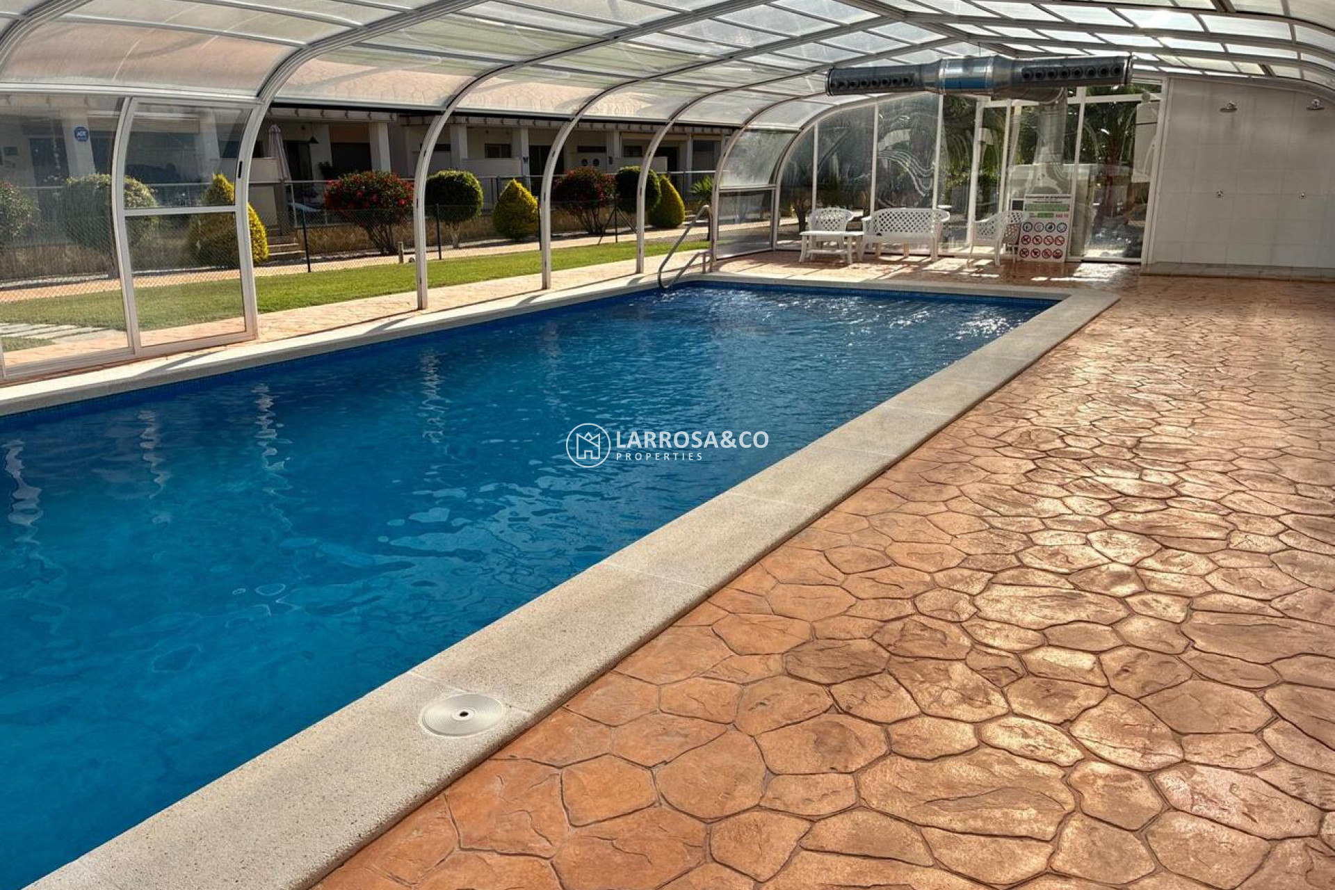 Resale - Apartment - Villamartin