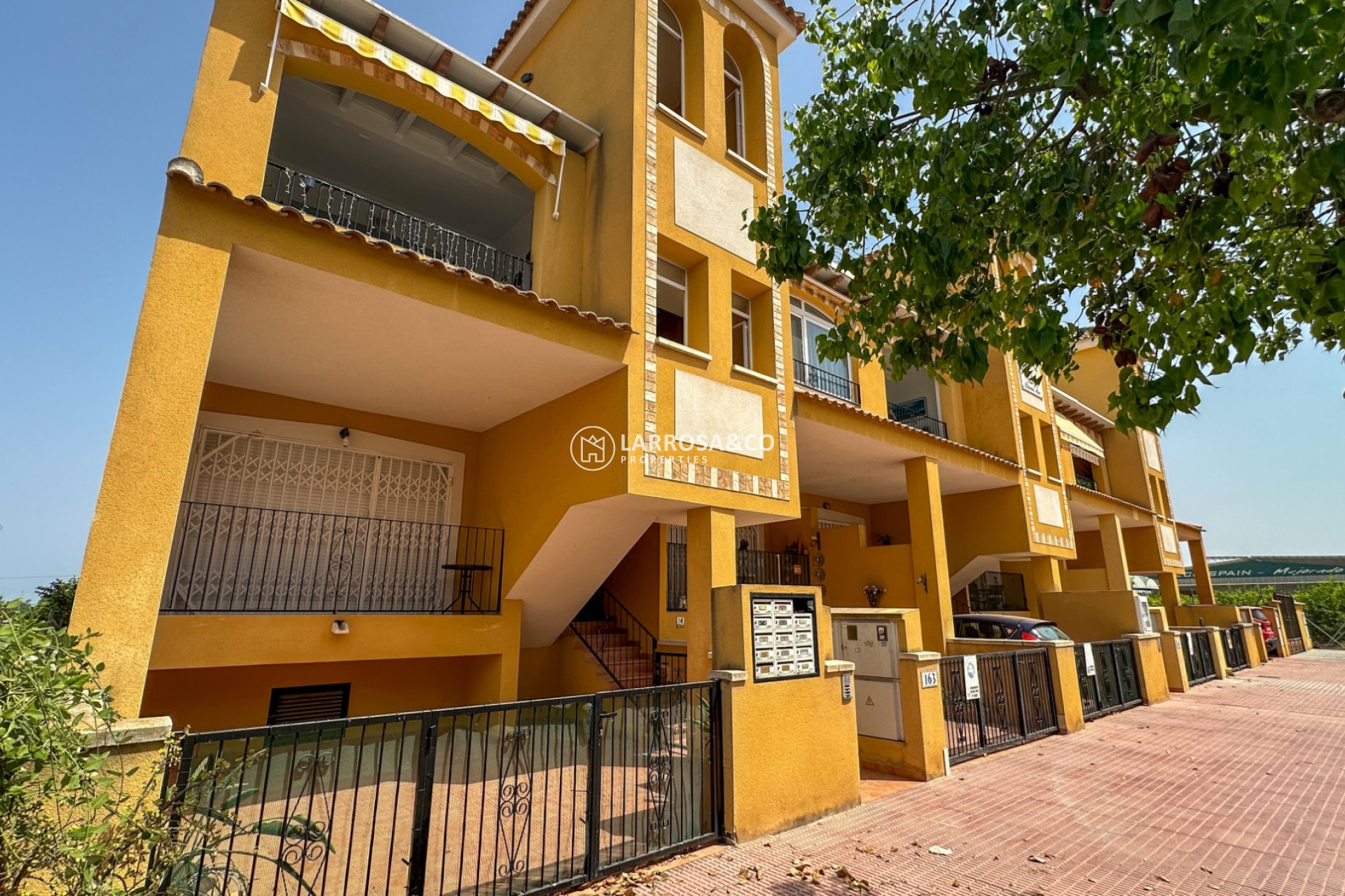 Resale - Bungalow - Daya Nueva - Costa Blanca