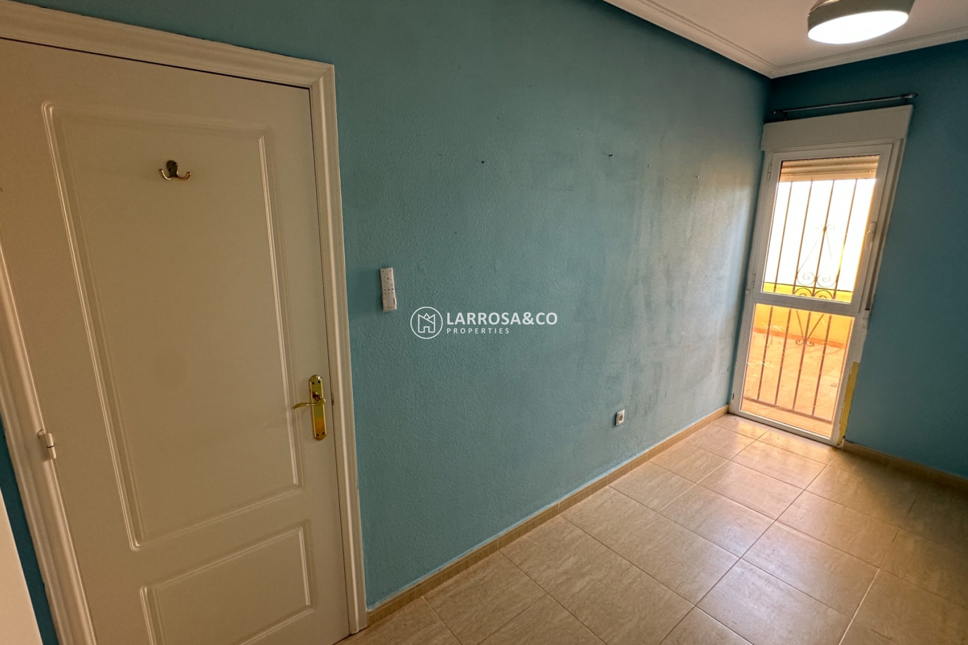 Resale - Bungalow - Daya Nueva - Costa Blanca