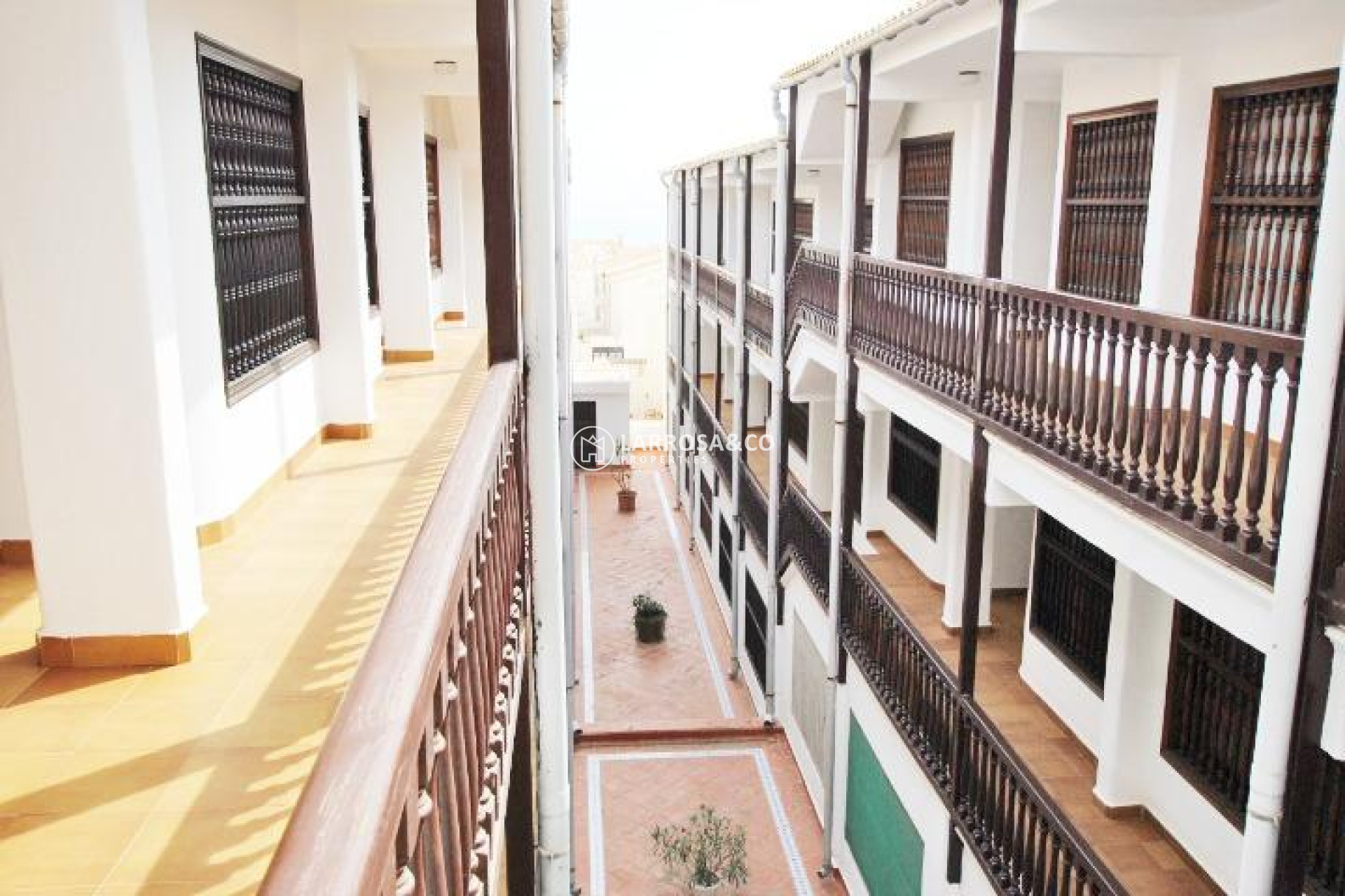 Resale - Bungalow - Guardamar del Segura - Benamor