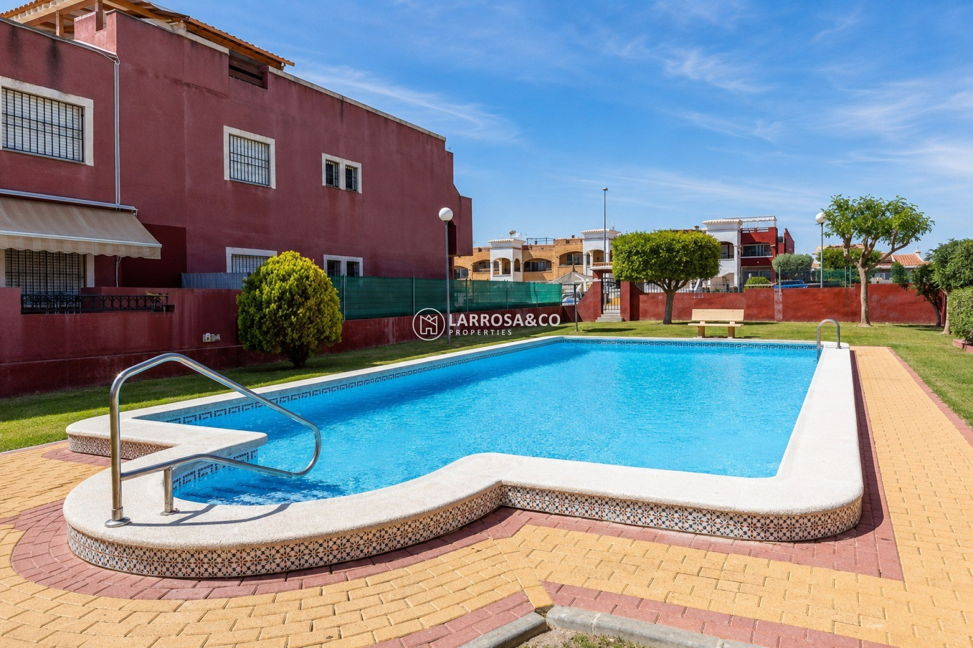 Resale - Bungalow - Los Altos - Dream Hills - Dream Hills 2
