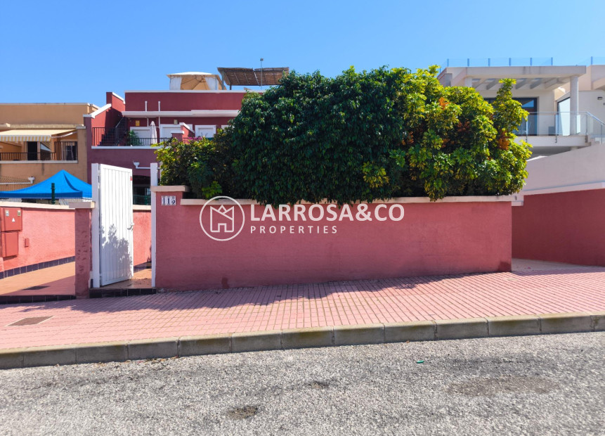 Resale - Bungalow - Orihuela costa - Los Altos